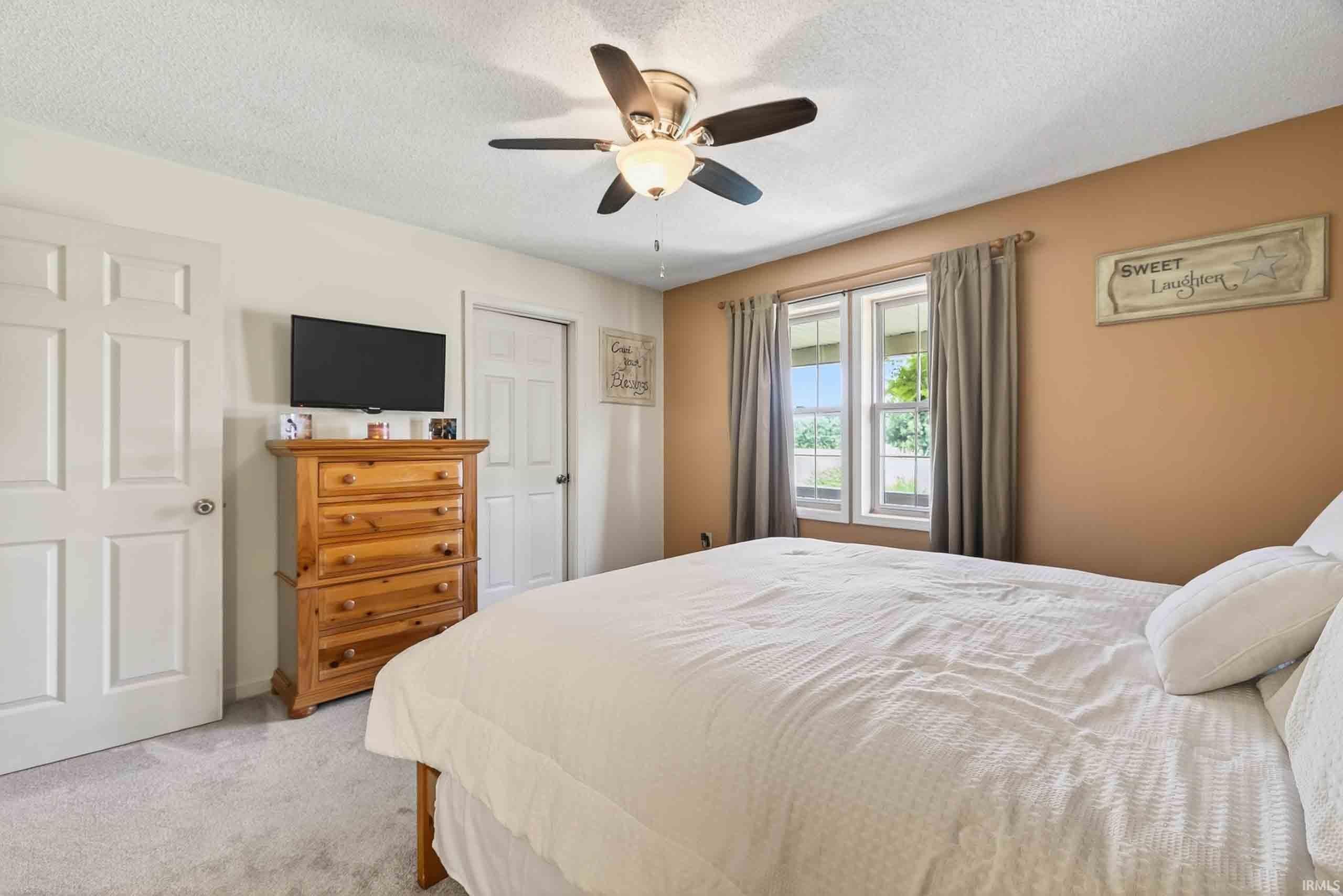 311 E Parkwood Drive