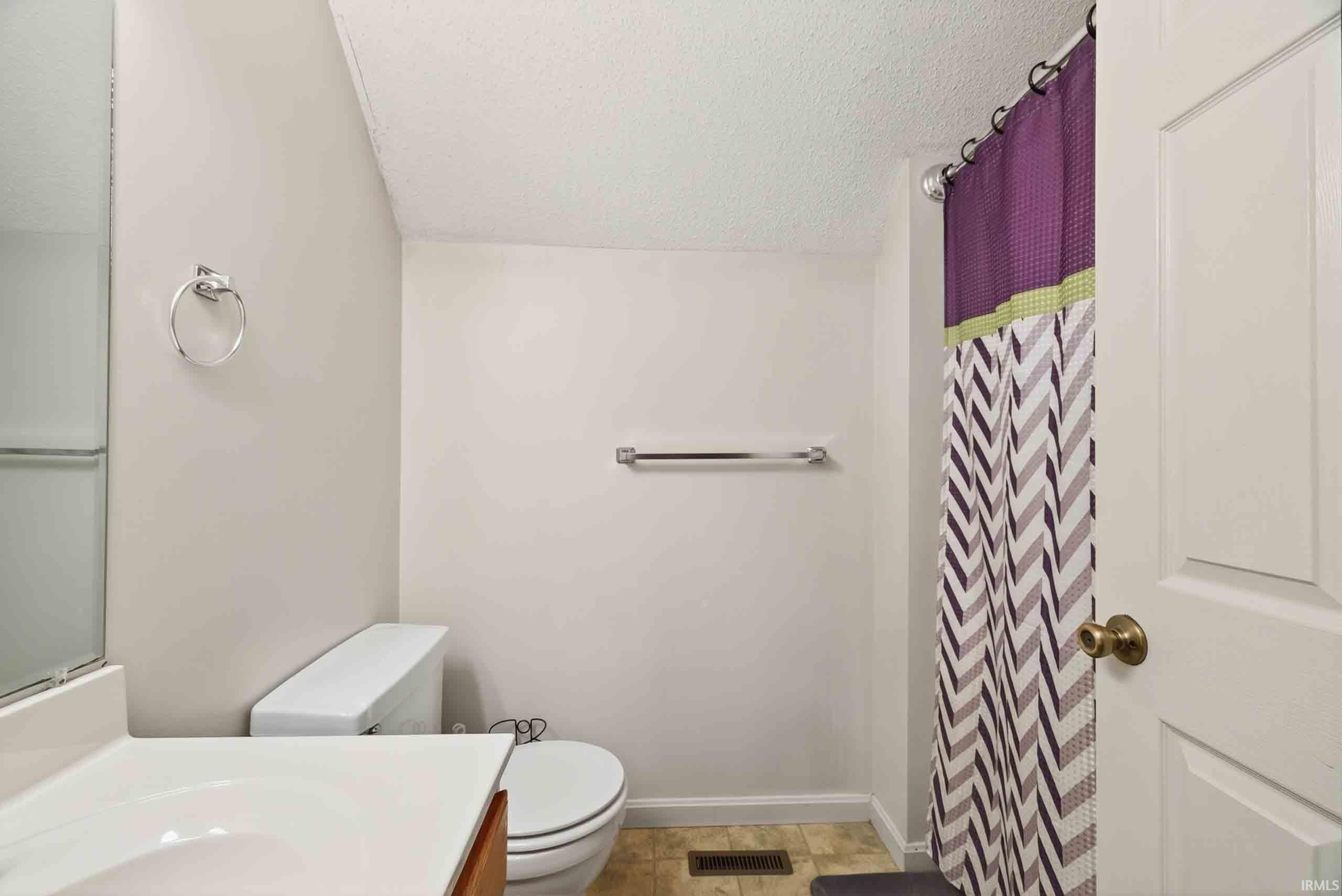 311 E Parkwood Drive
