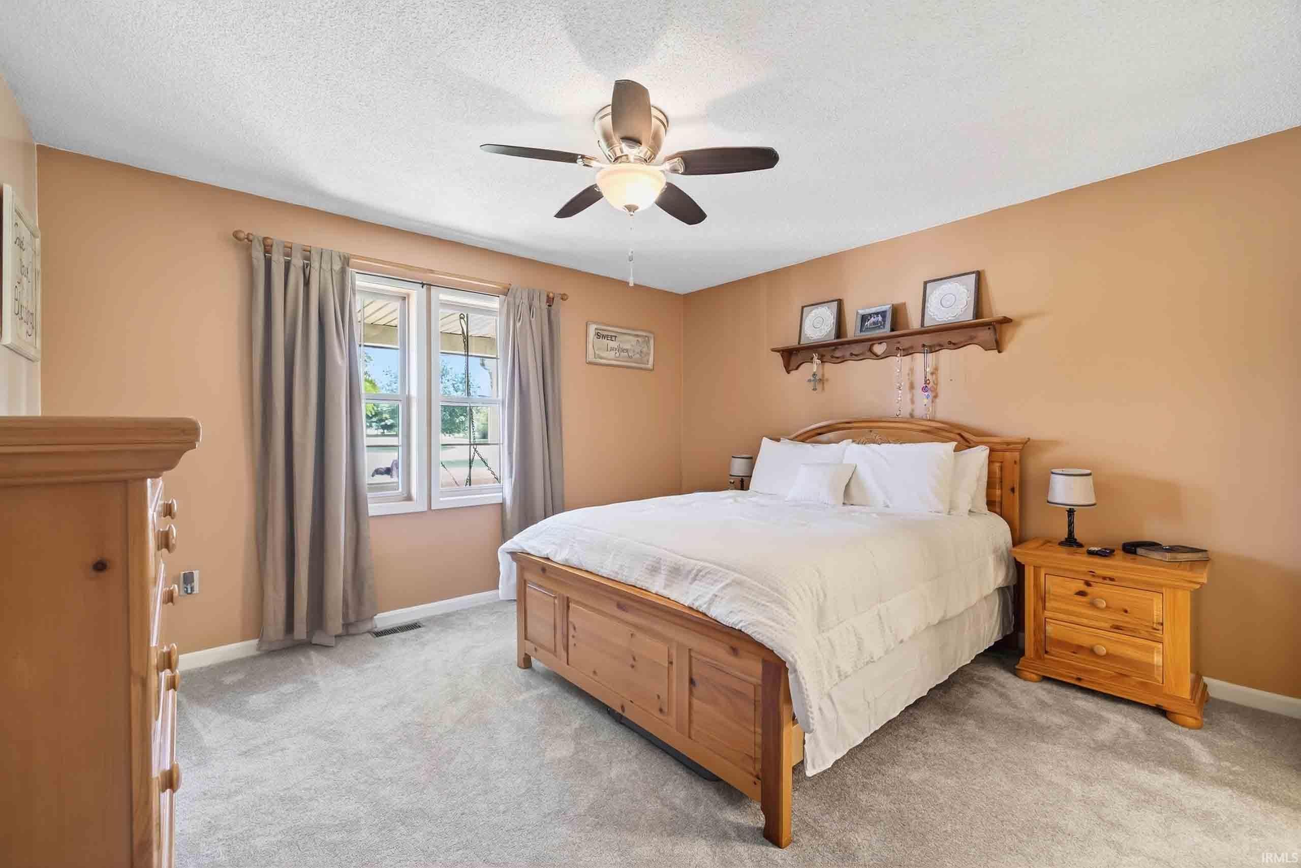 311 E Parkwood Drive