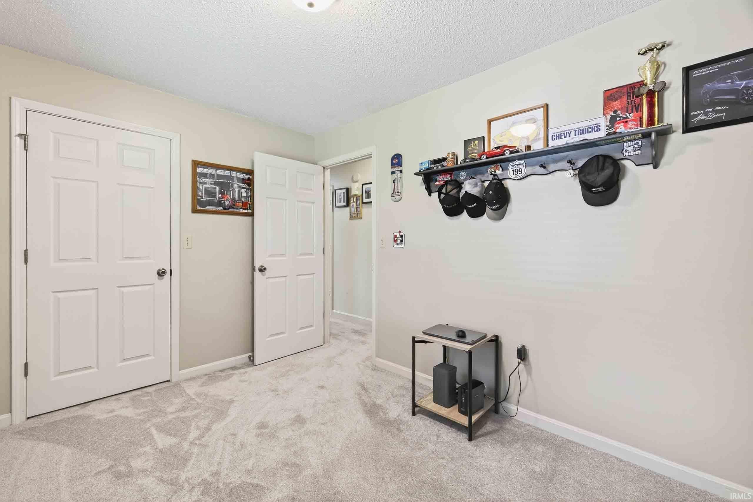 311 E Parkwood Drive
