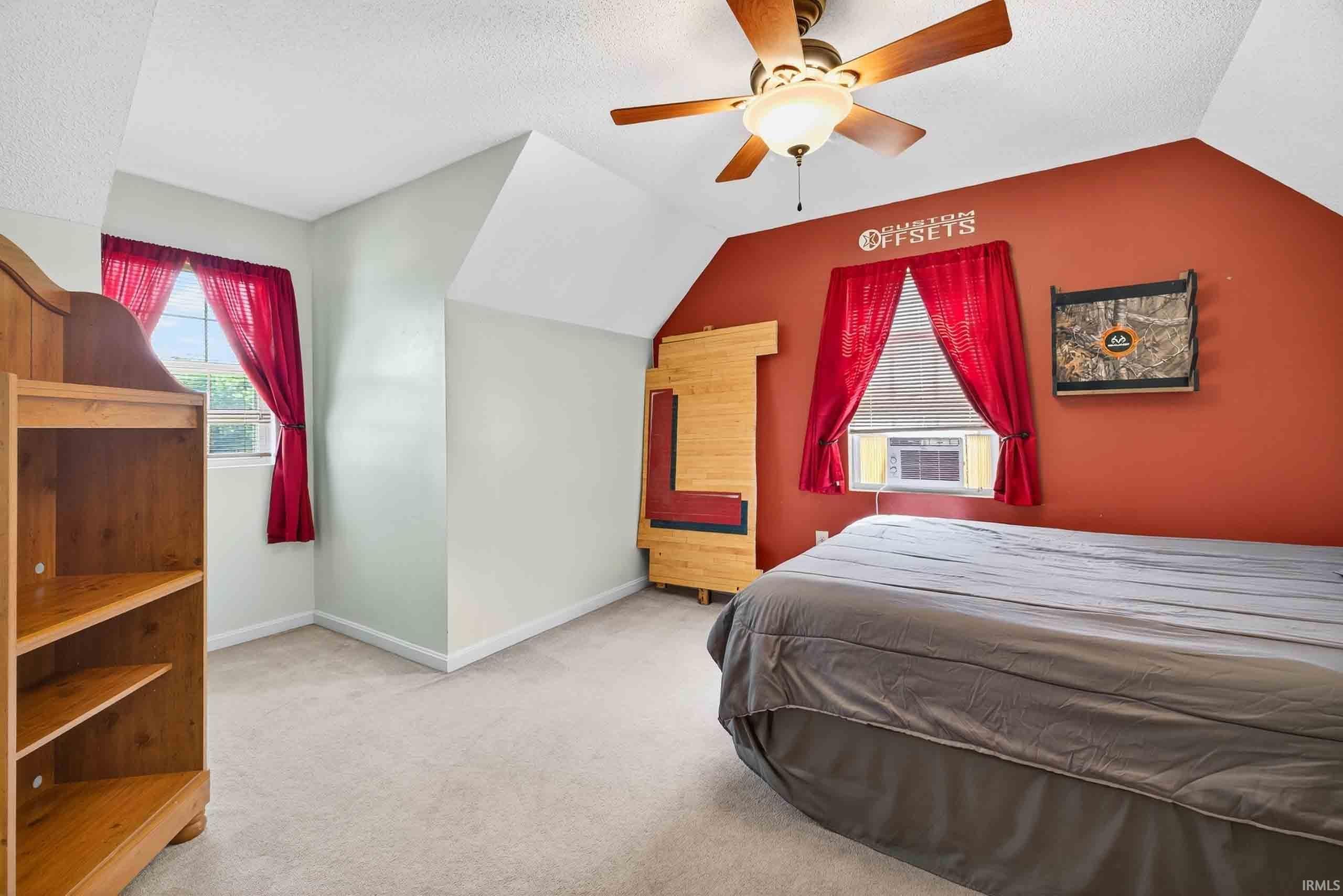 311 E Parkwood Drive