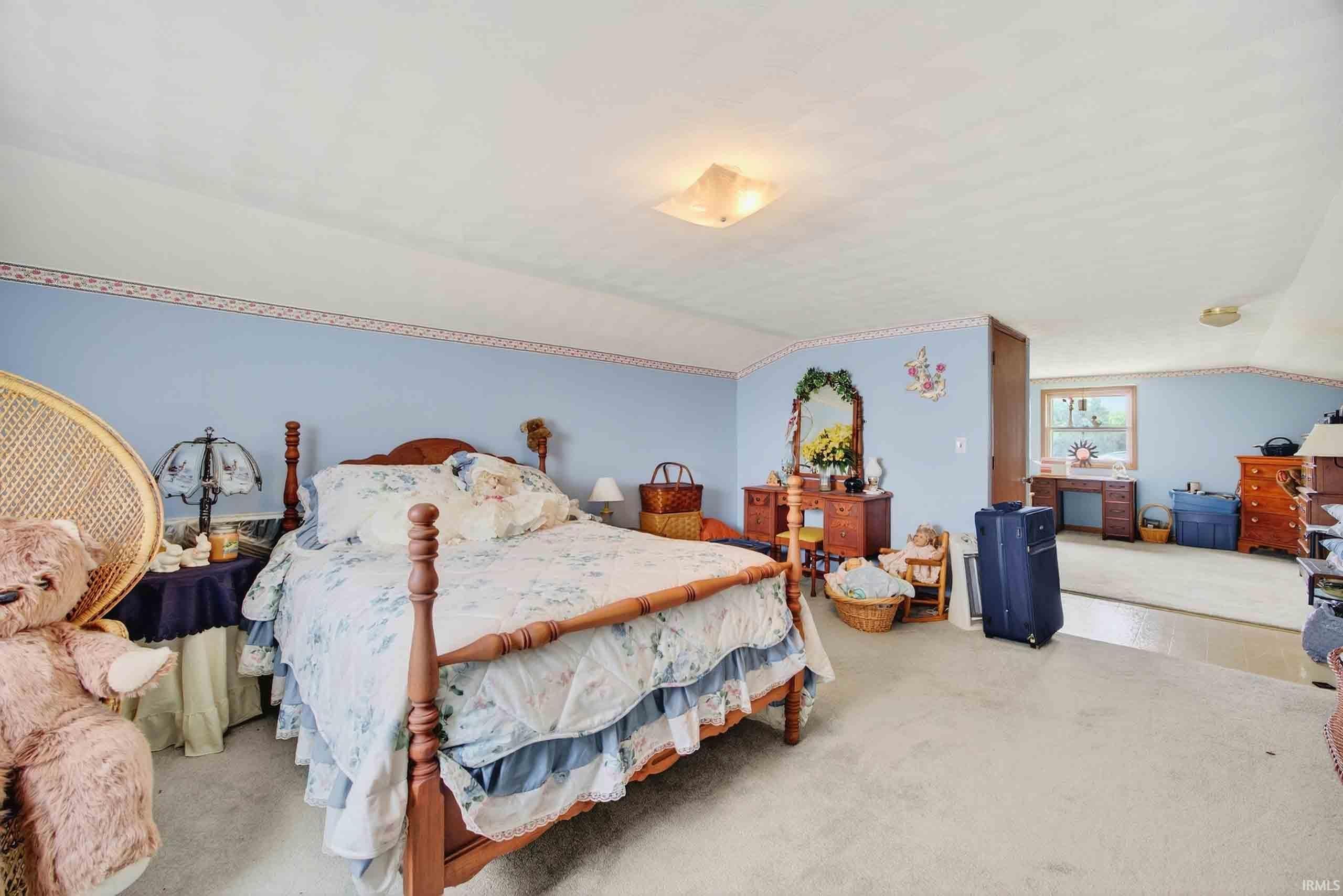 127 Hickory Heights Circle
