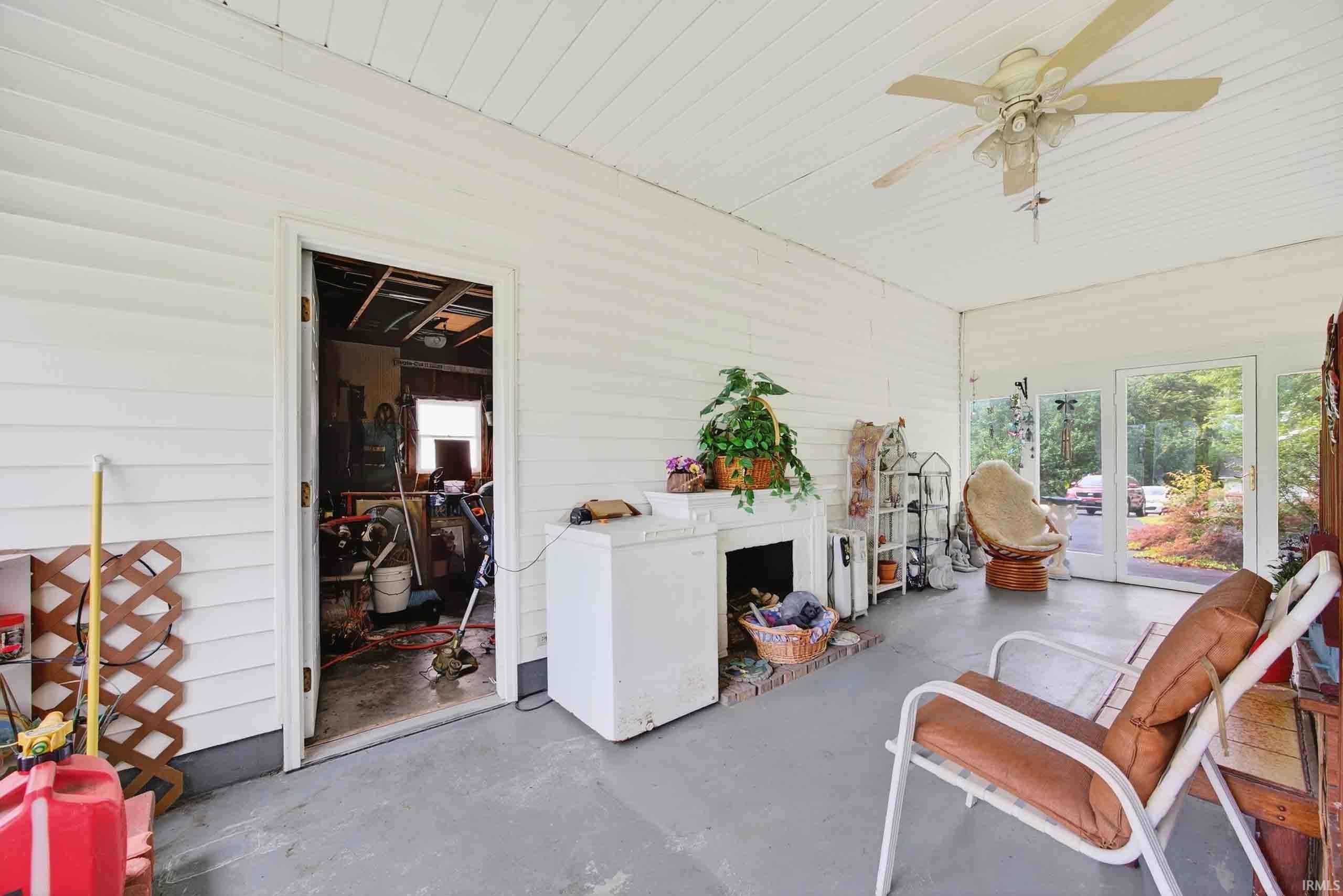 127 Hickory Heights Circle