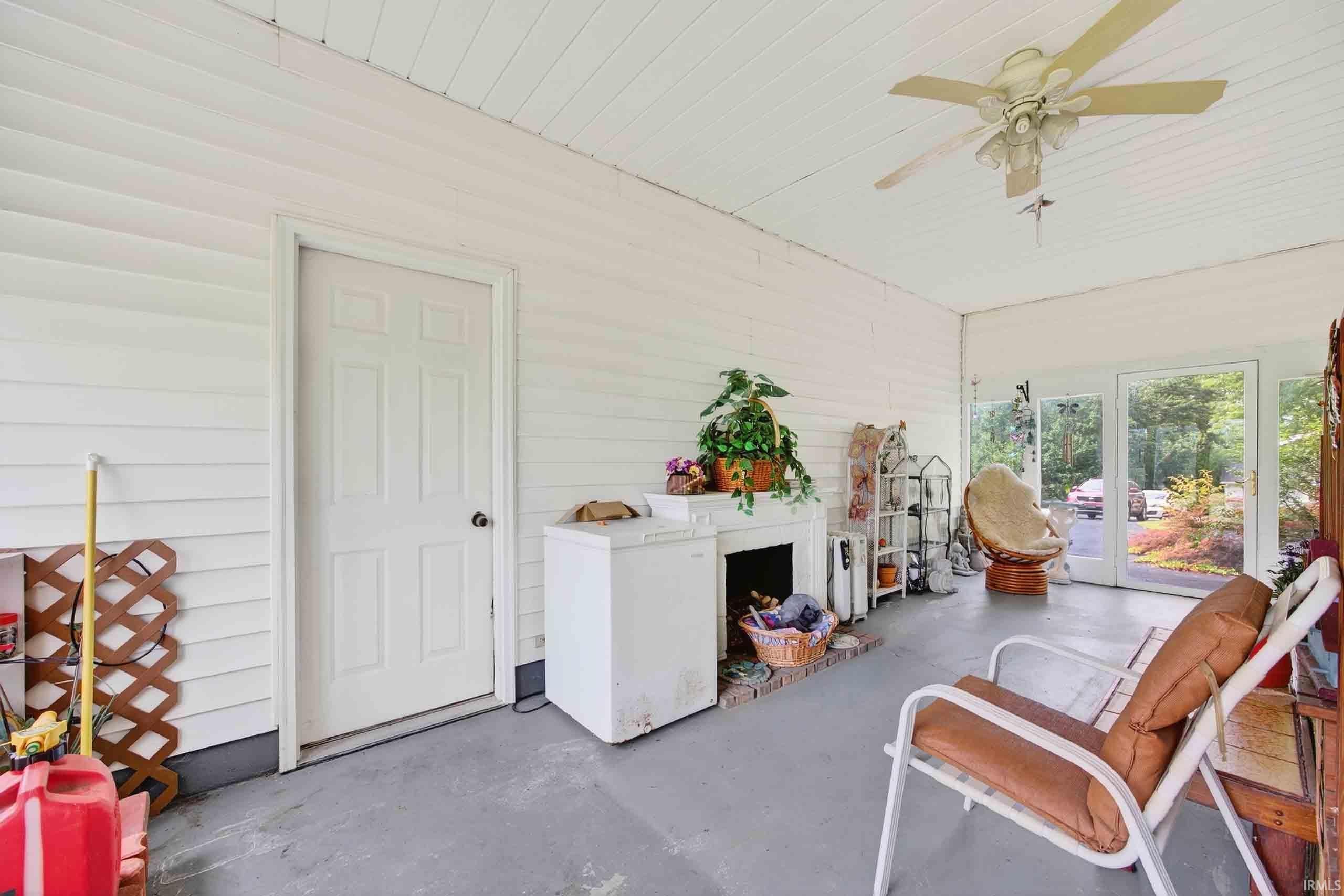 127 Hickory Heights Circle