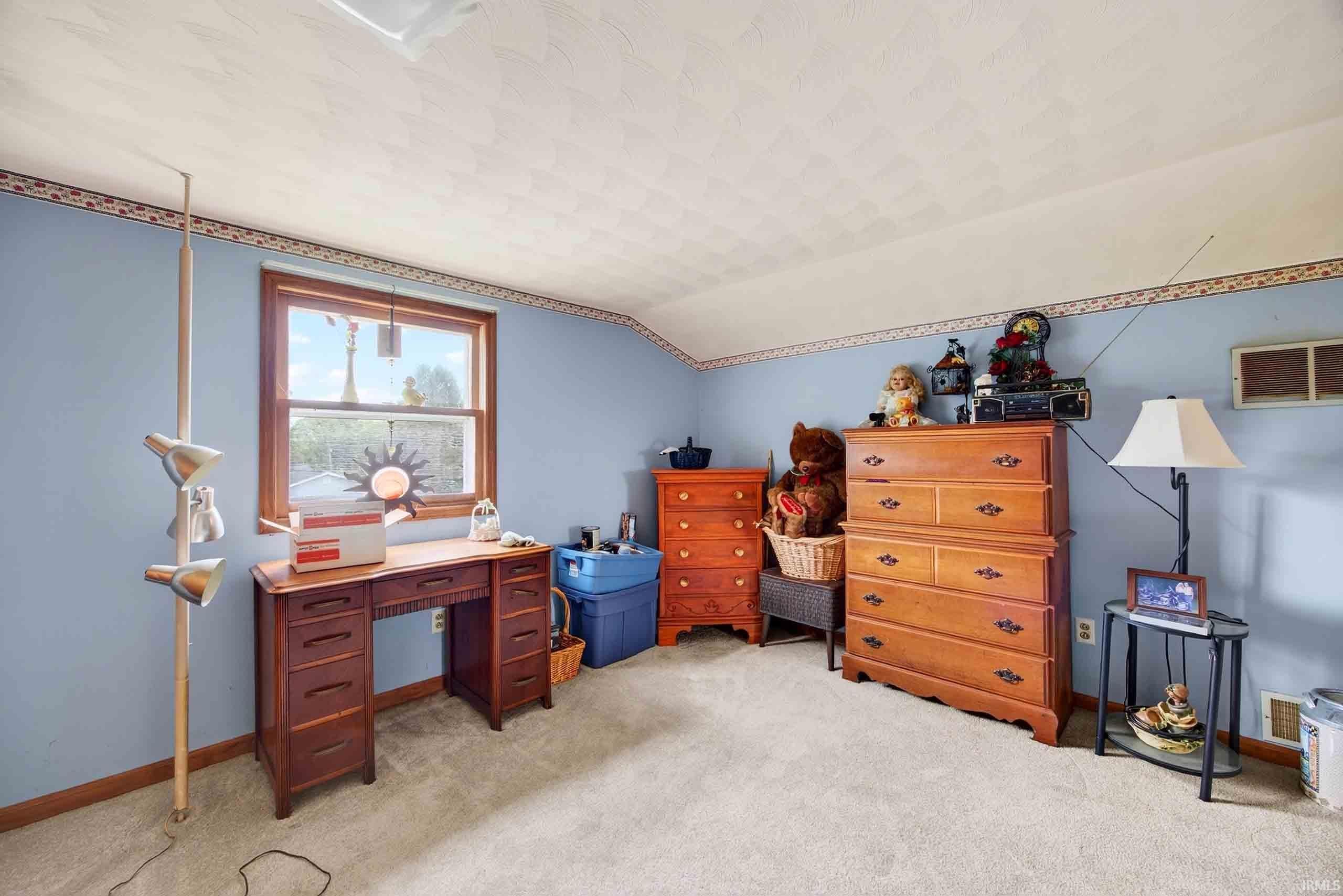 127 Hickory Heights Circle