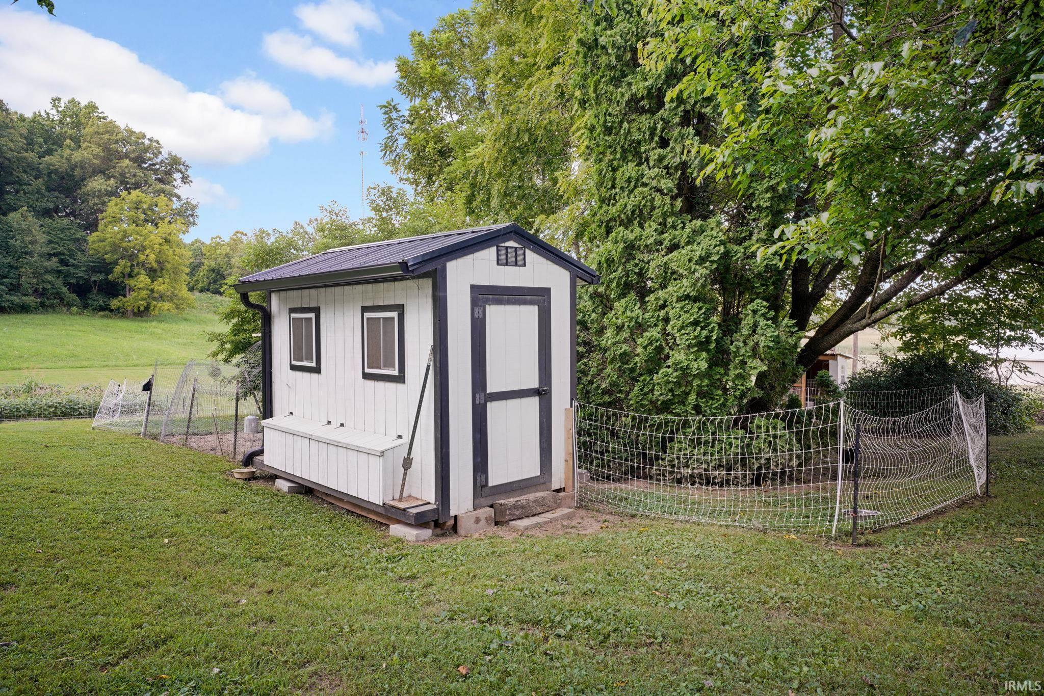 1715 W OLD HIGHWAY 60