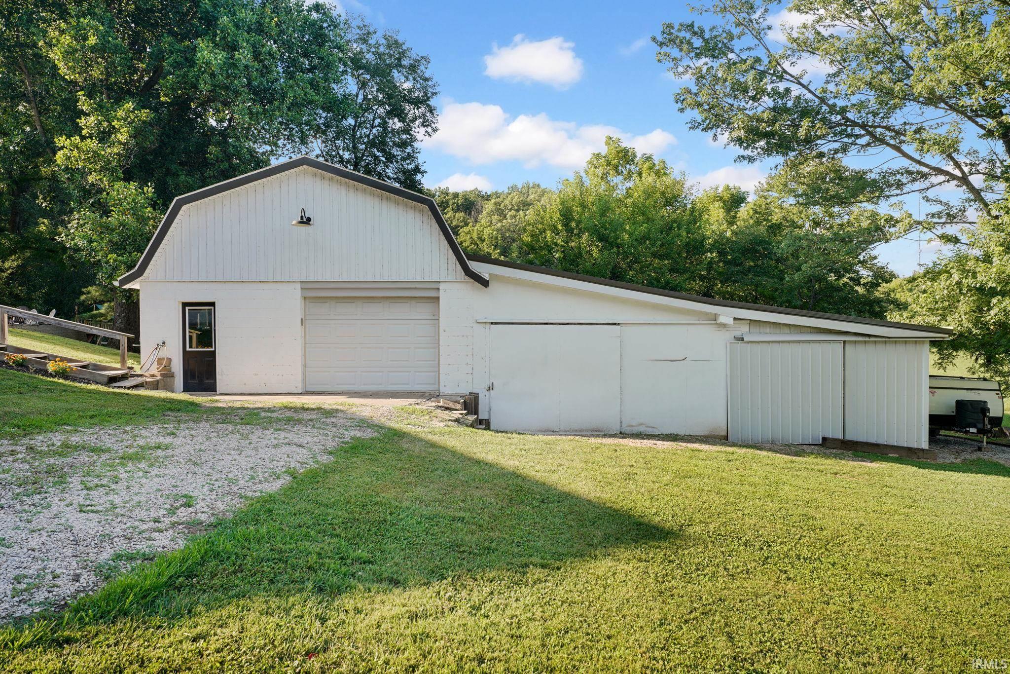 1715 W OLD HIGHWAY 60