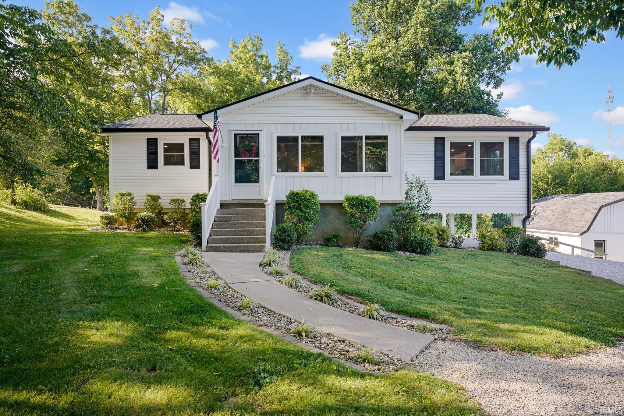 1715 W OLD HIGHWAY 60