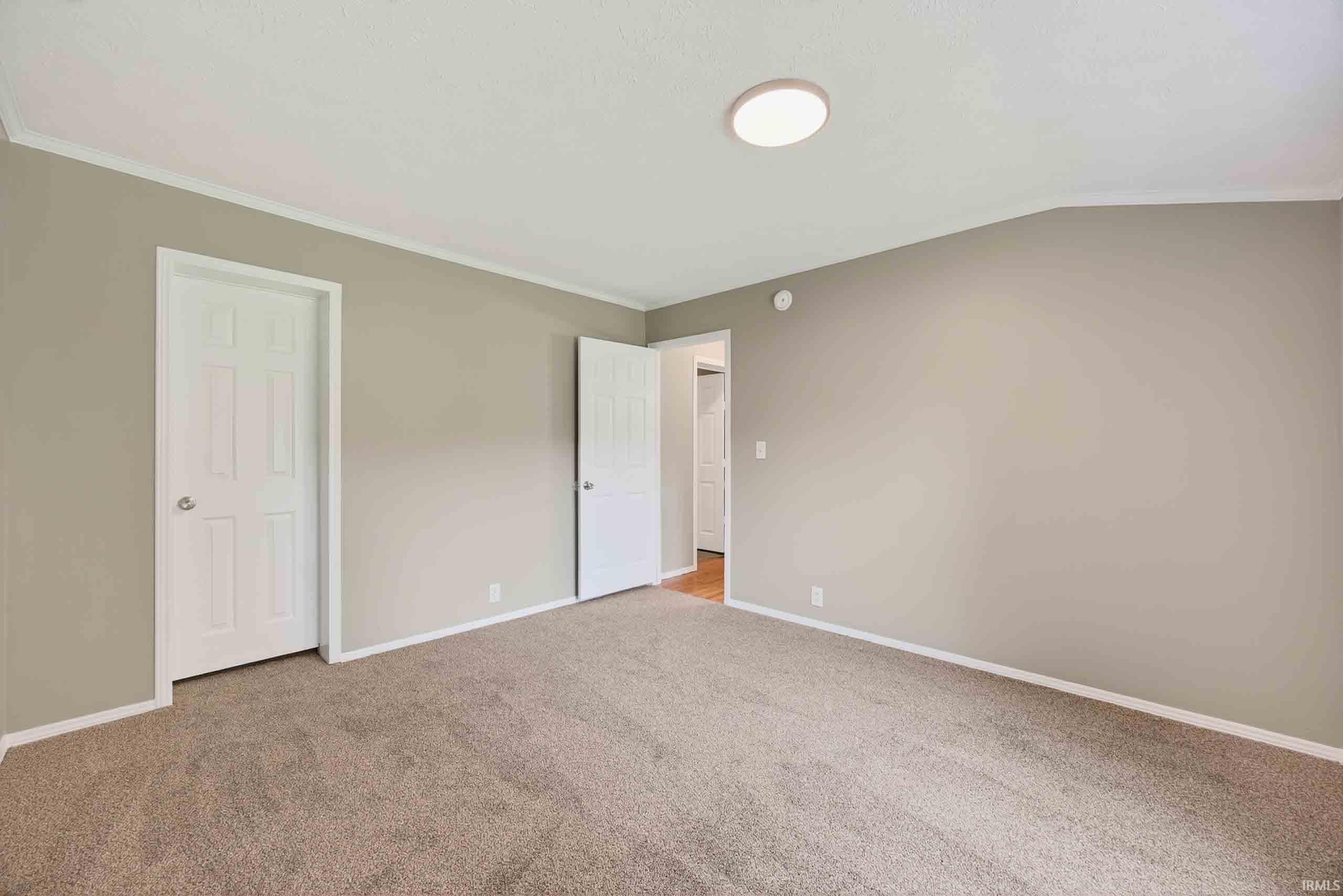 1381 Stevens Lane