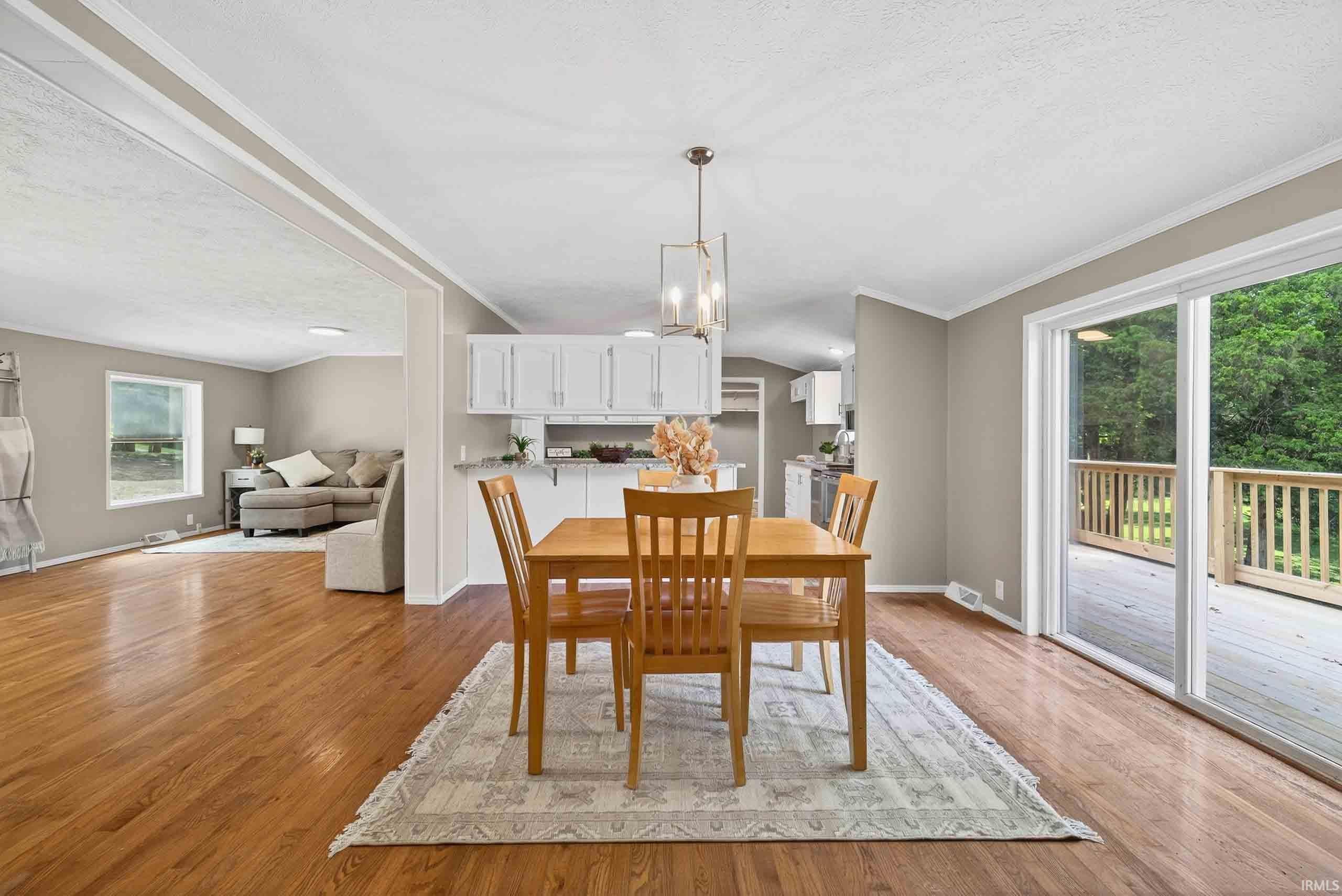 1381 Stevens Lane