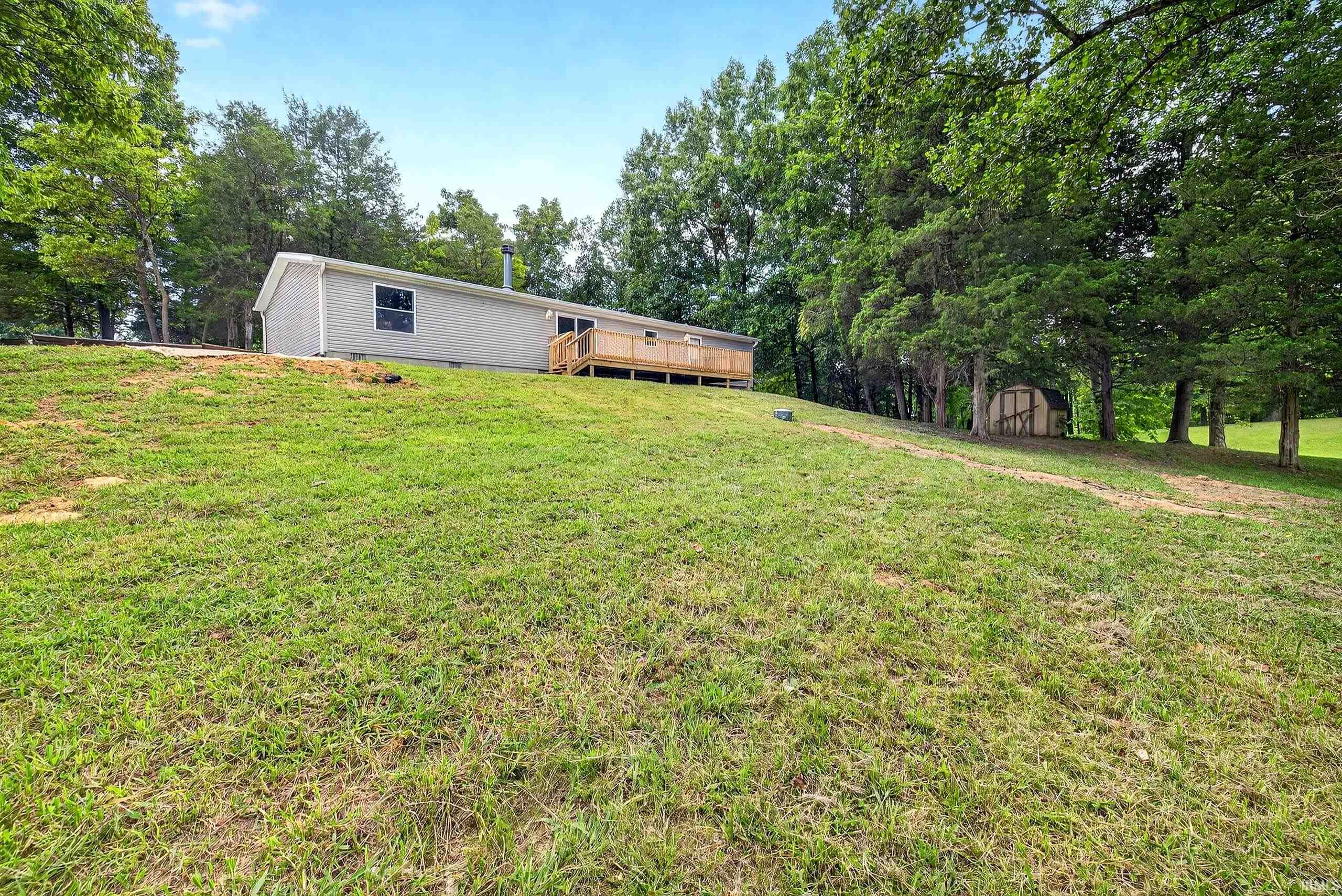 1381 Stevens Lane