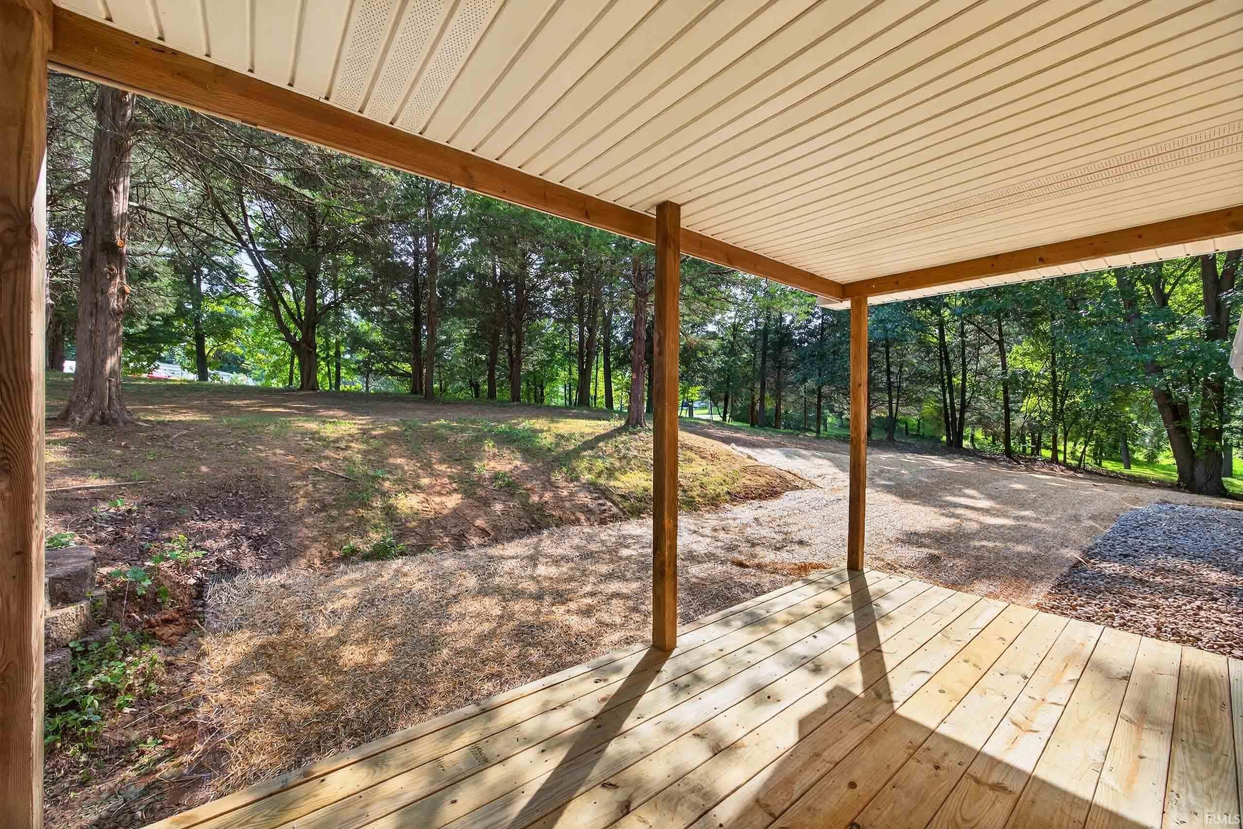 1381 Stevens Lane