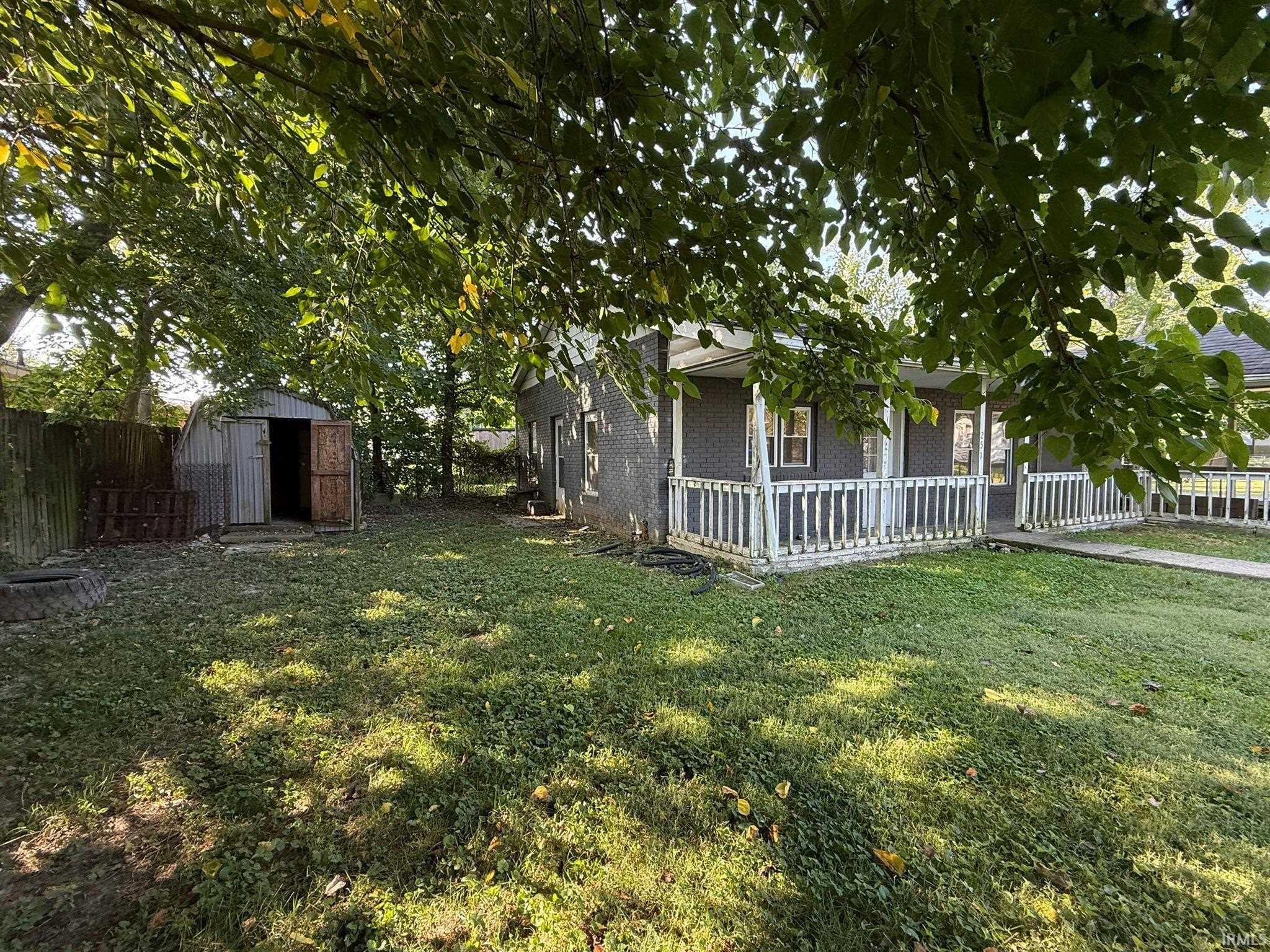 251 E Davis Street