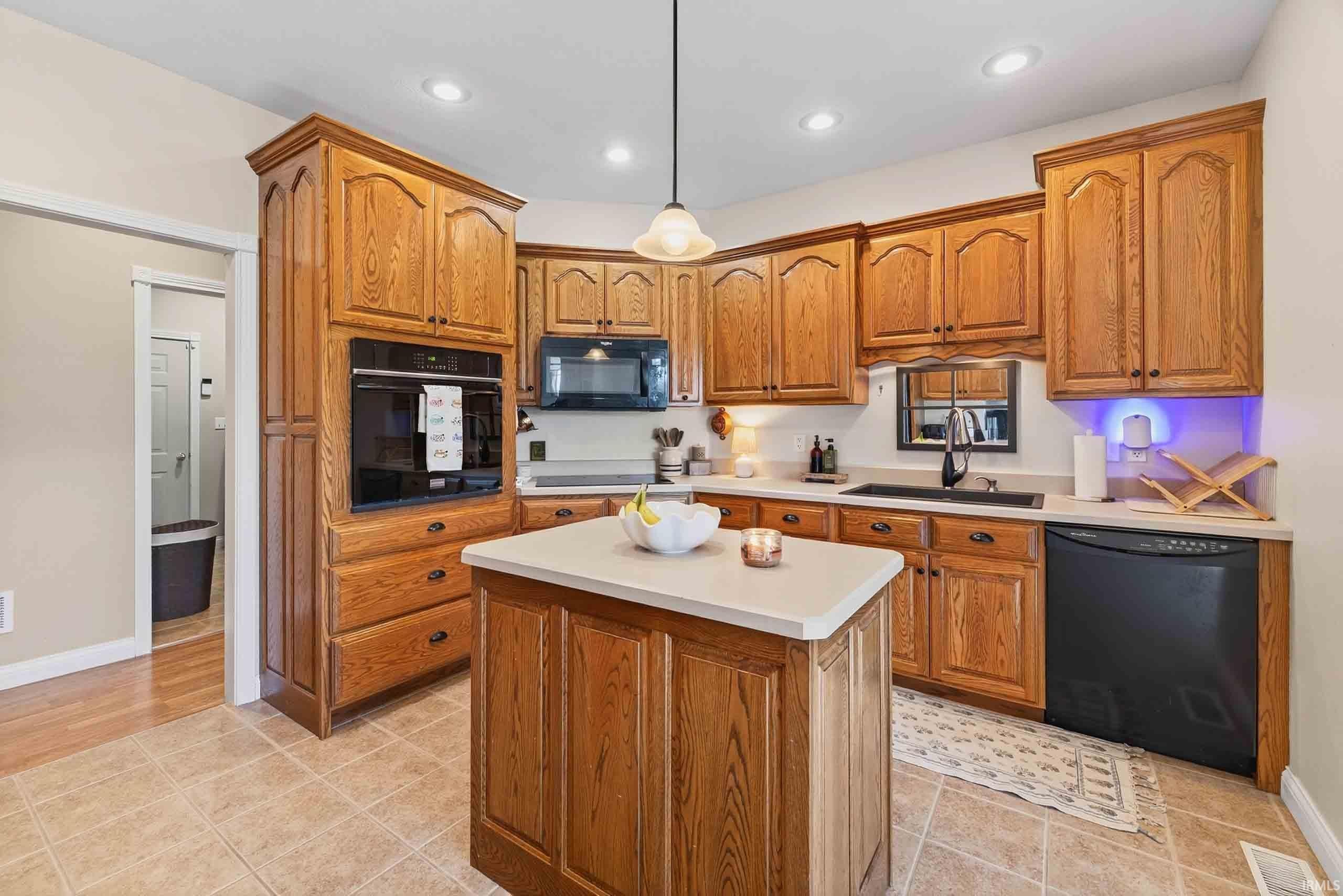 3200 Ridge Road