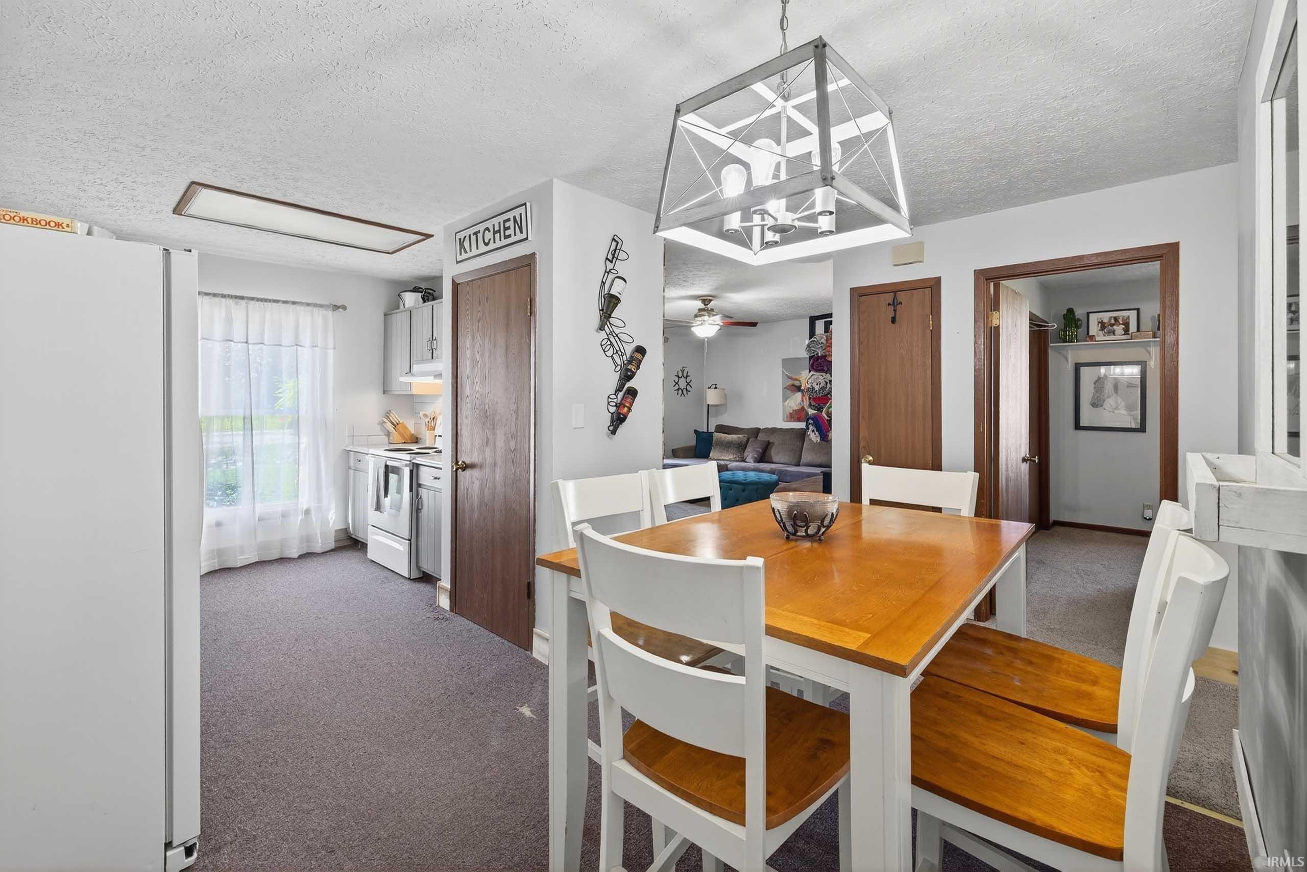104 Rabbitsville Road