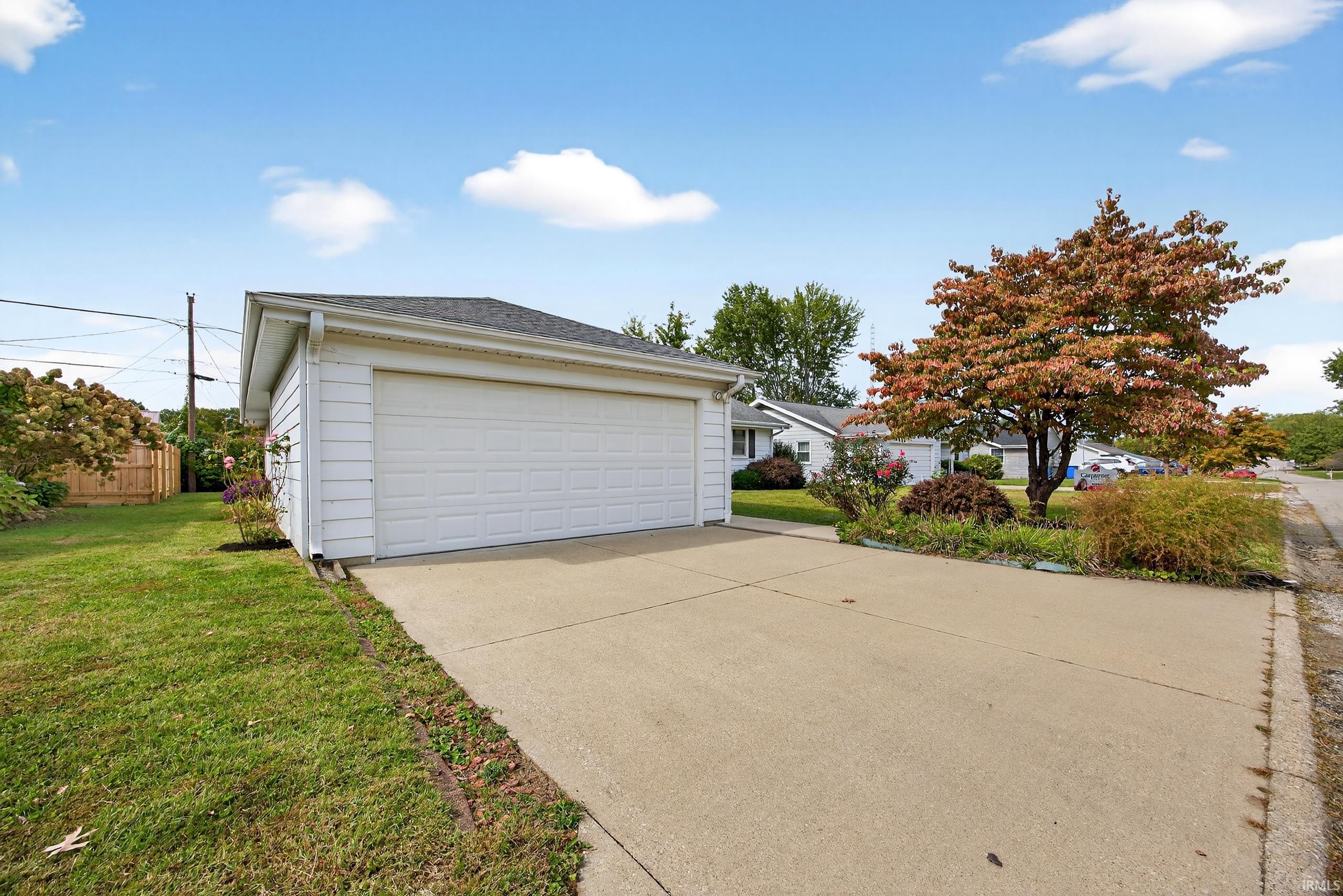 1725 Windwood Dr
