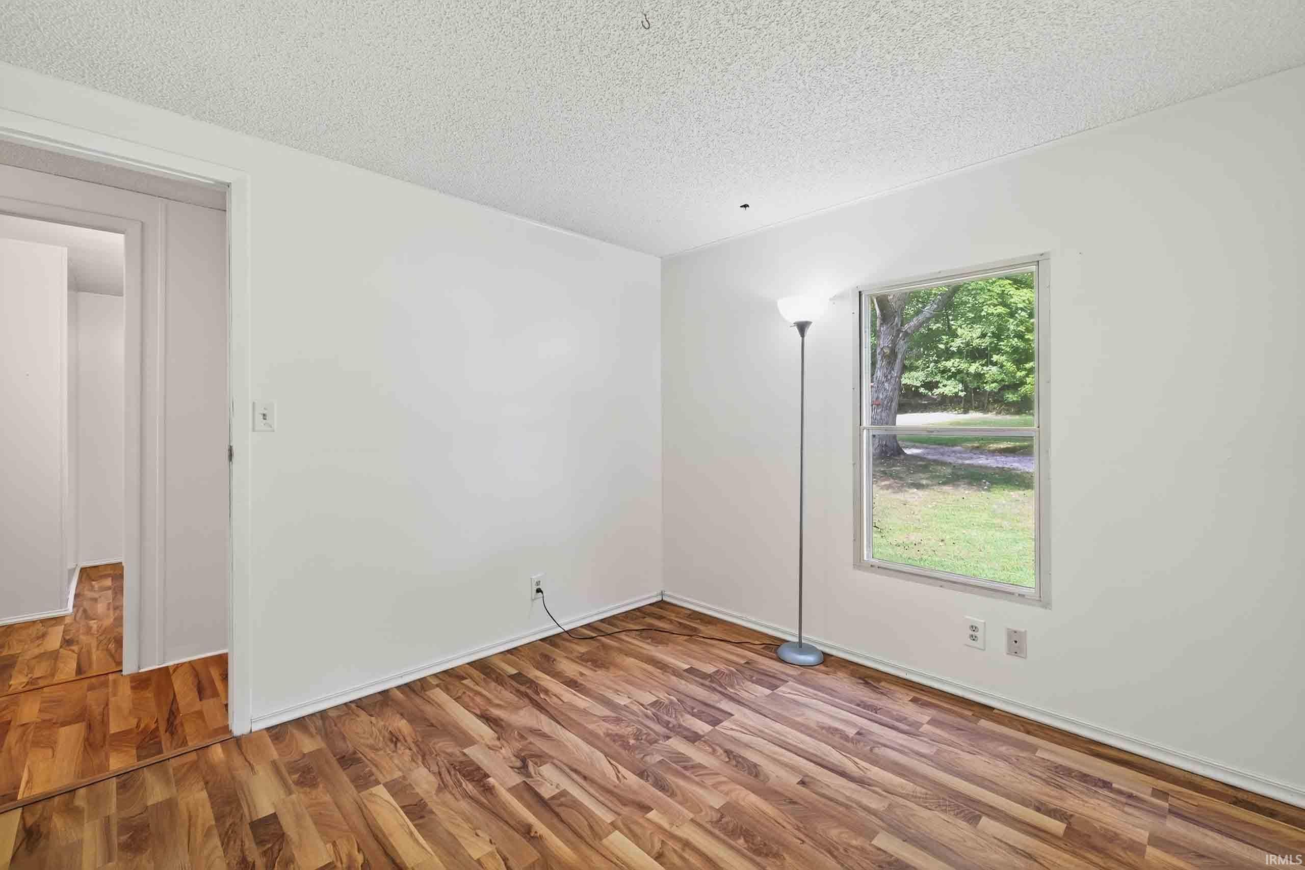 4919 E St Rd 58
