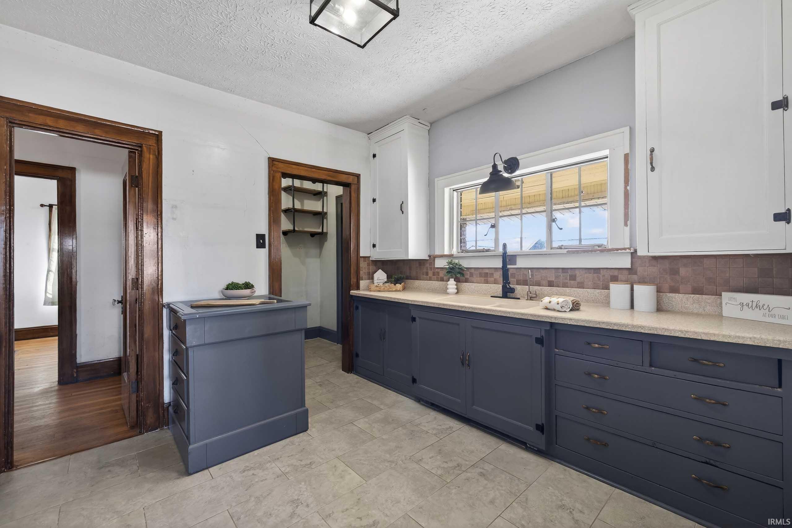 1412 5th Street