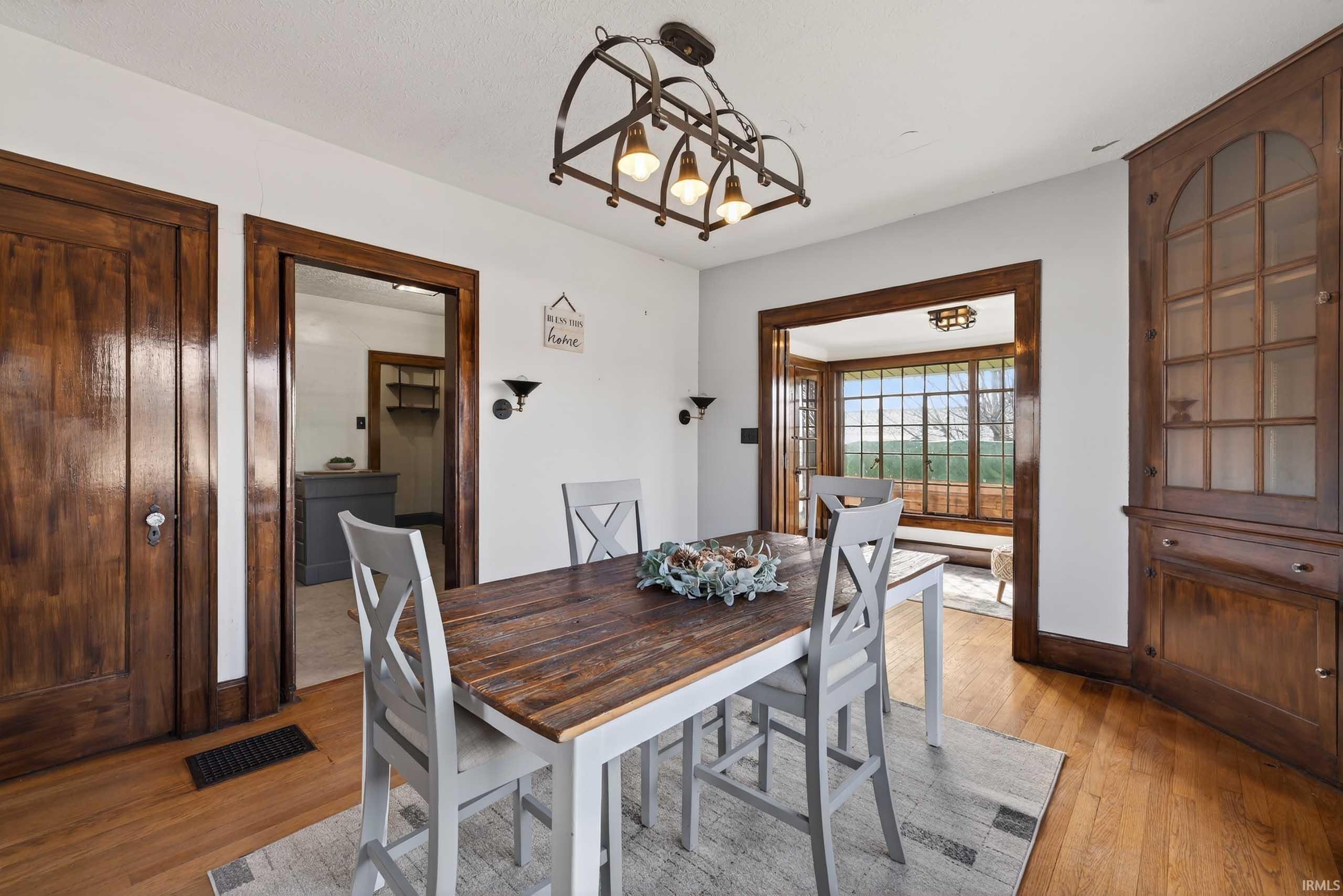 1412 5th Street