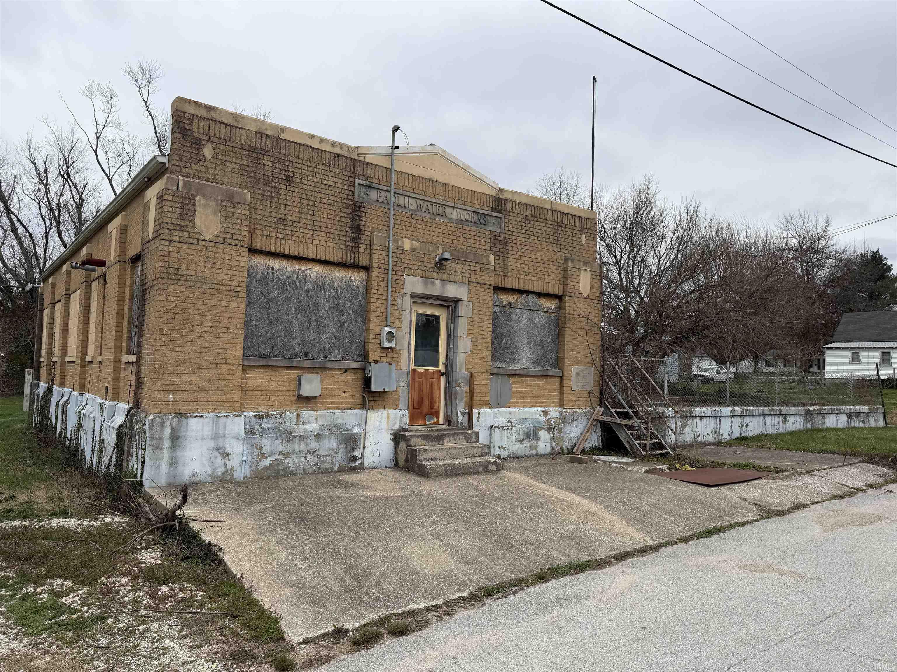 110 E Braxton Street