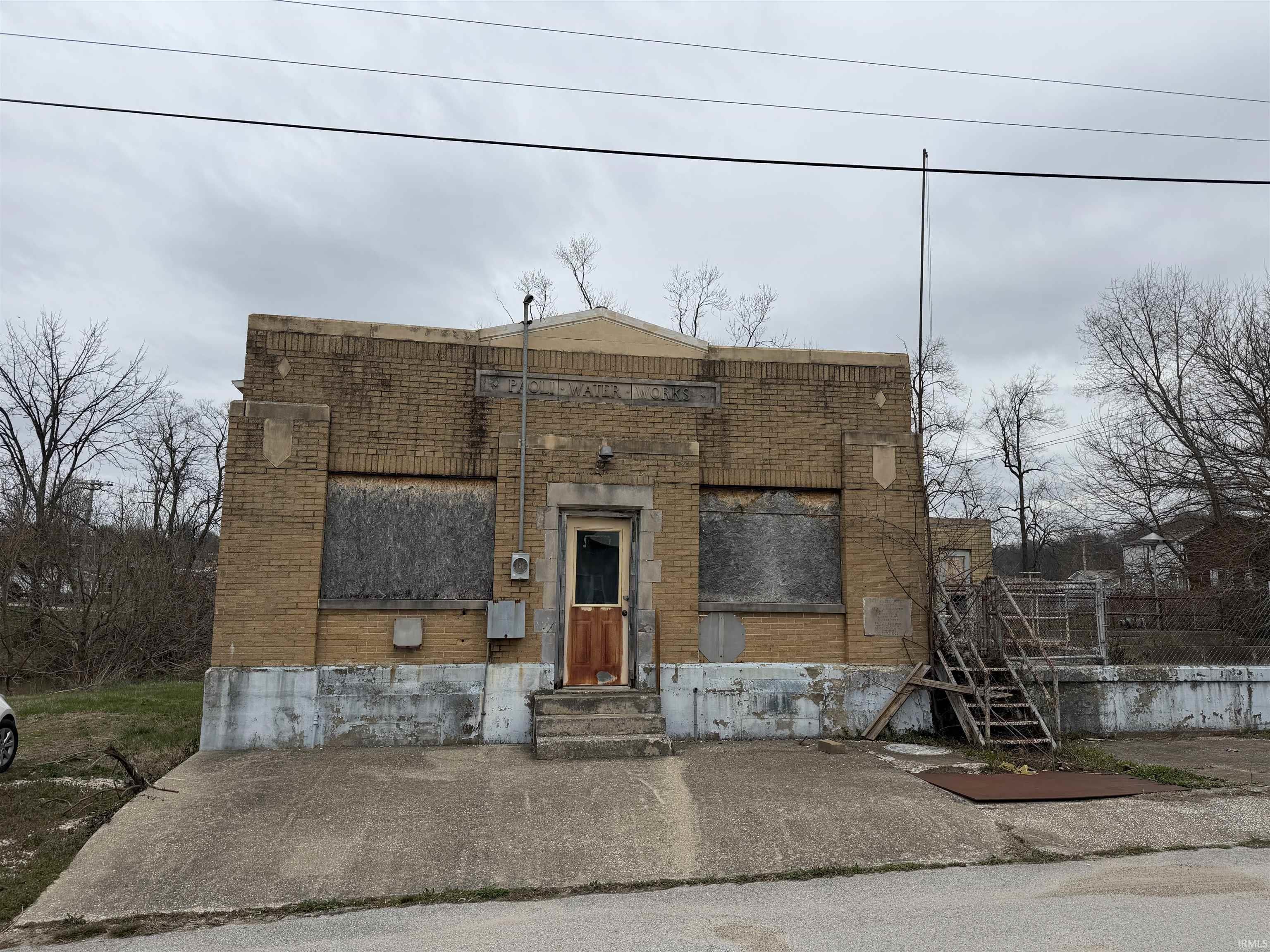 110 E Braxton Street