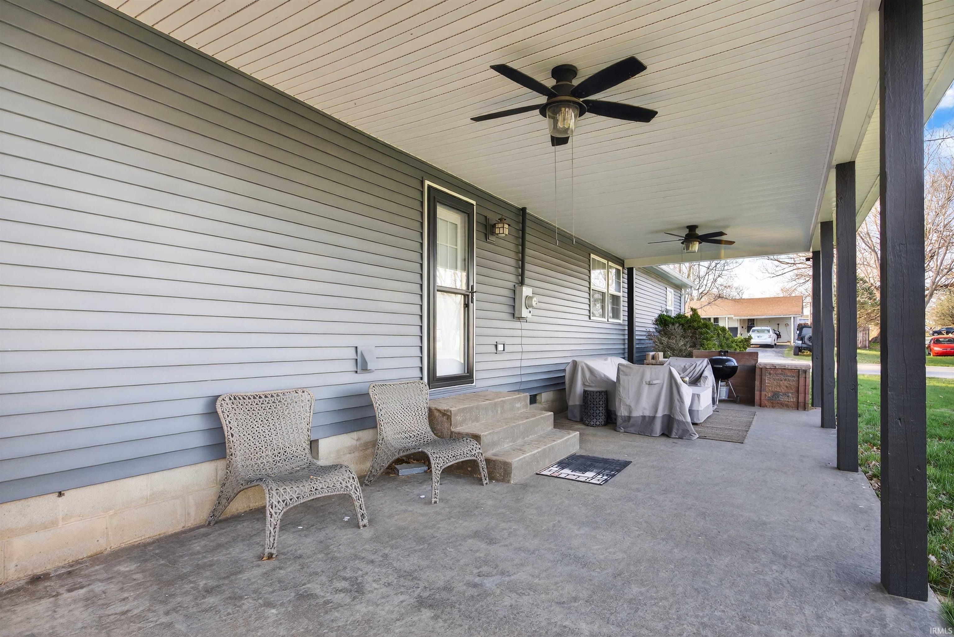 302 S 6th Street