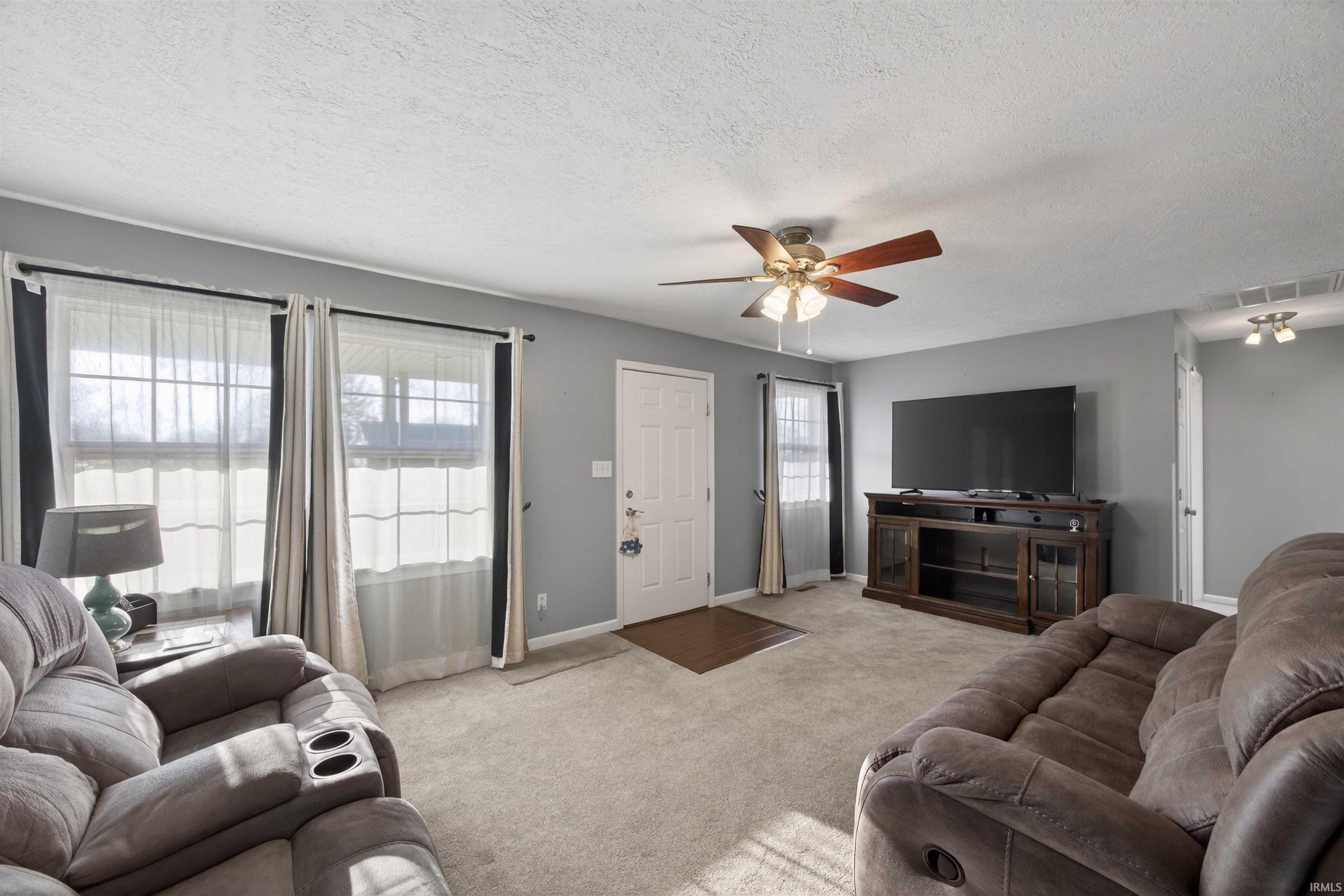 302 S 6th Street