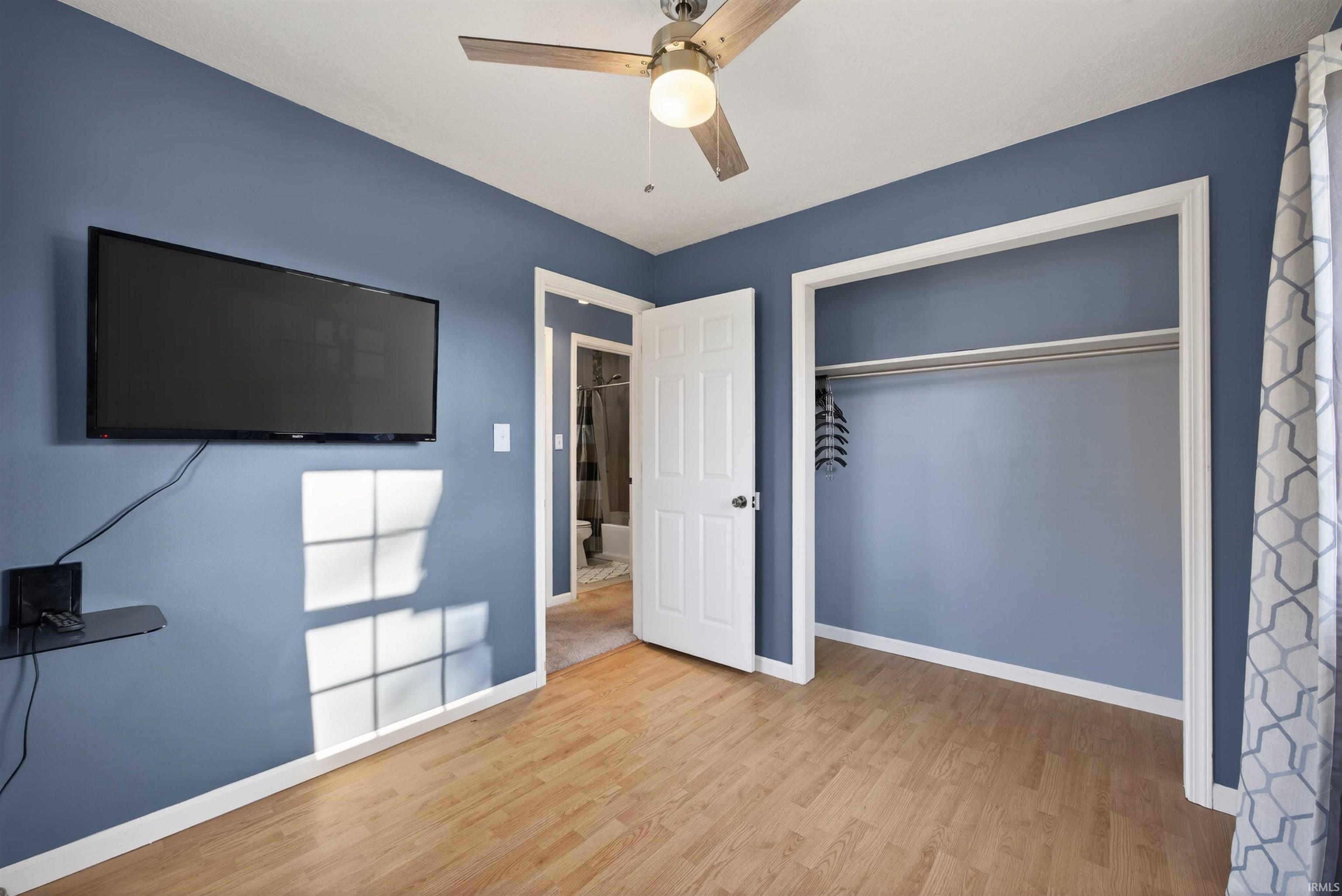 302 S 6th Street