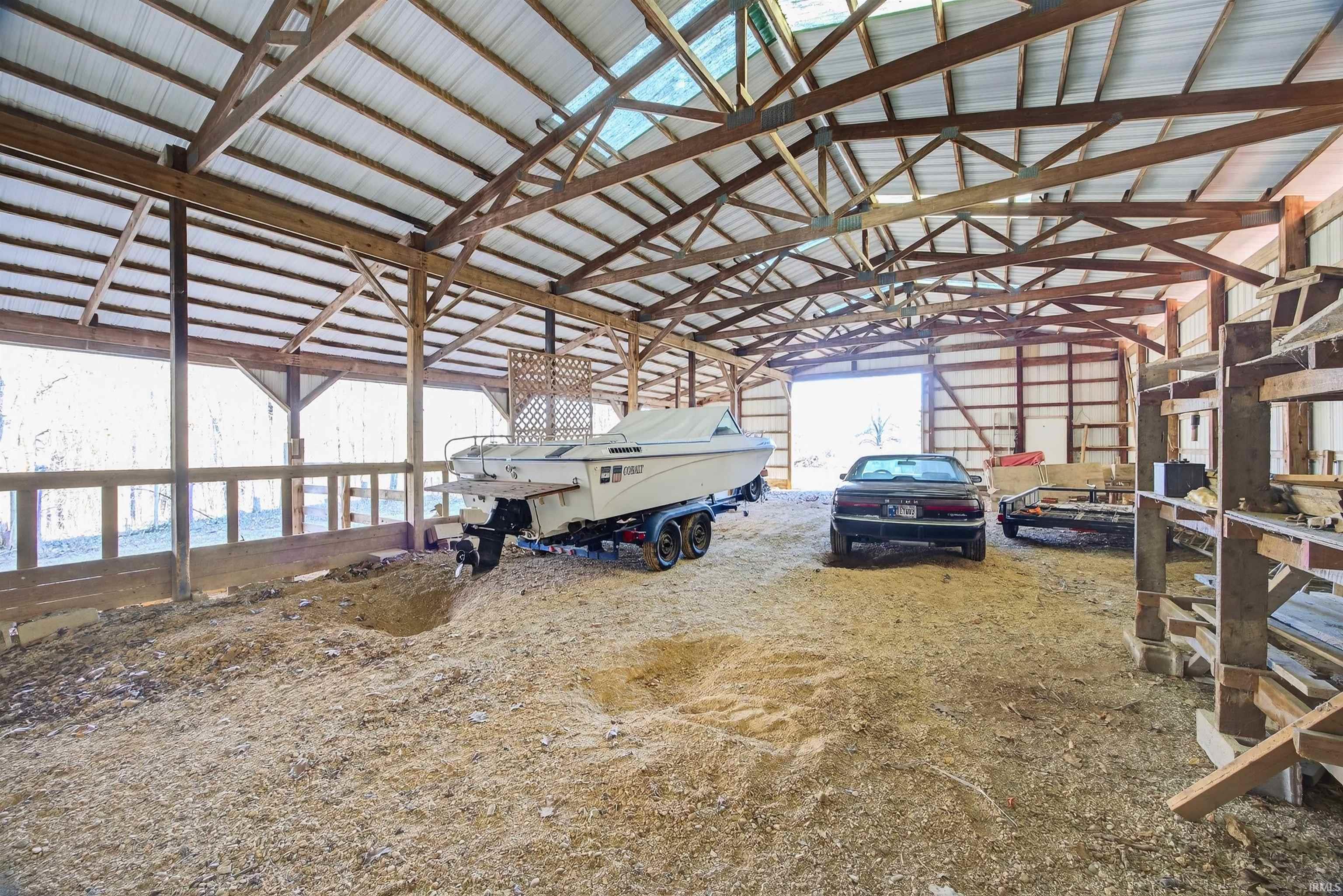 895 St Rd 60 E