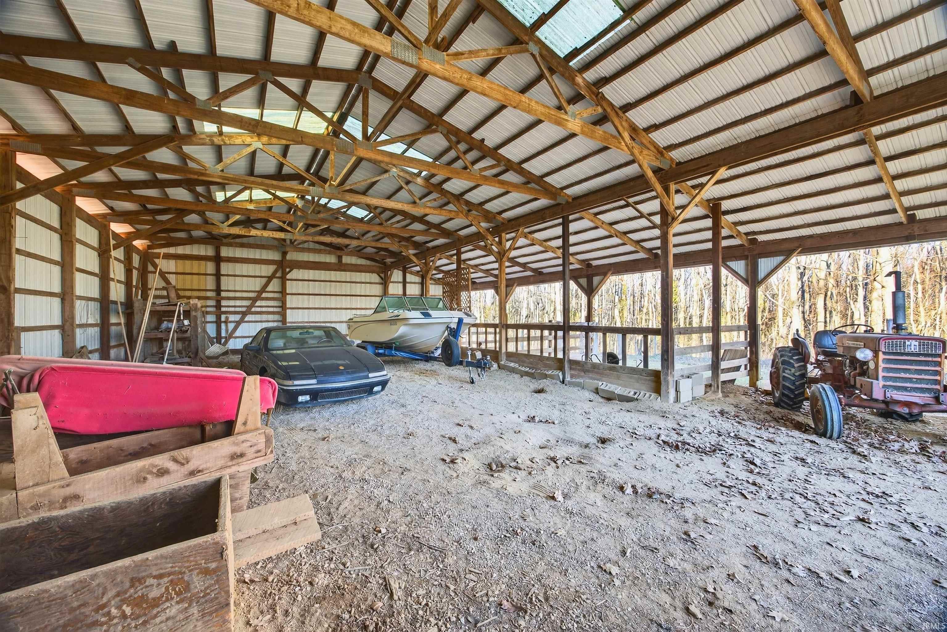 895 St Rd 60 E