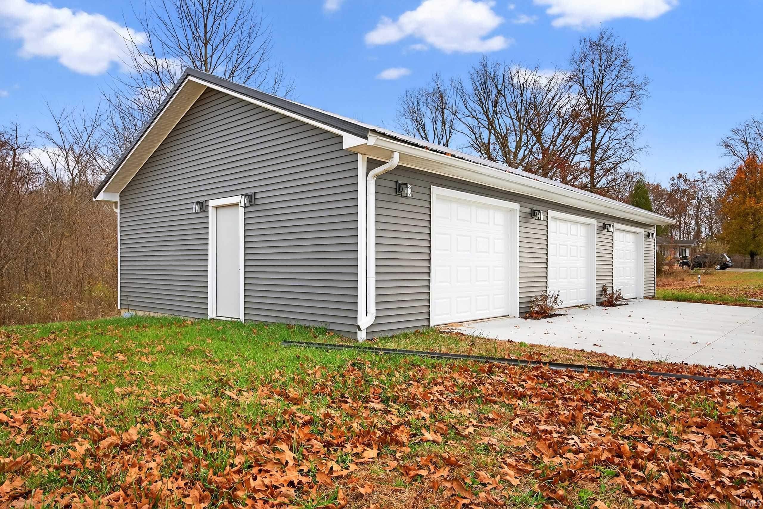 1216 Greer Lane