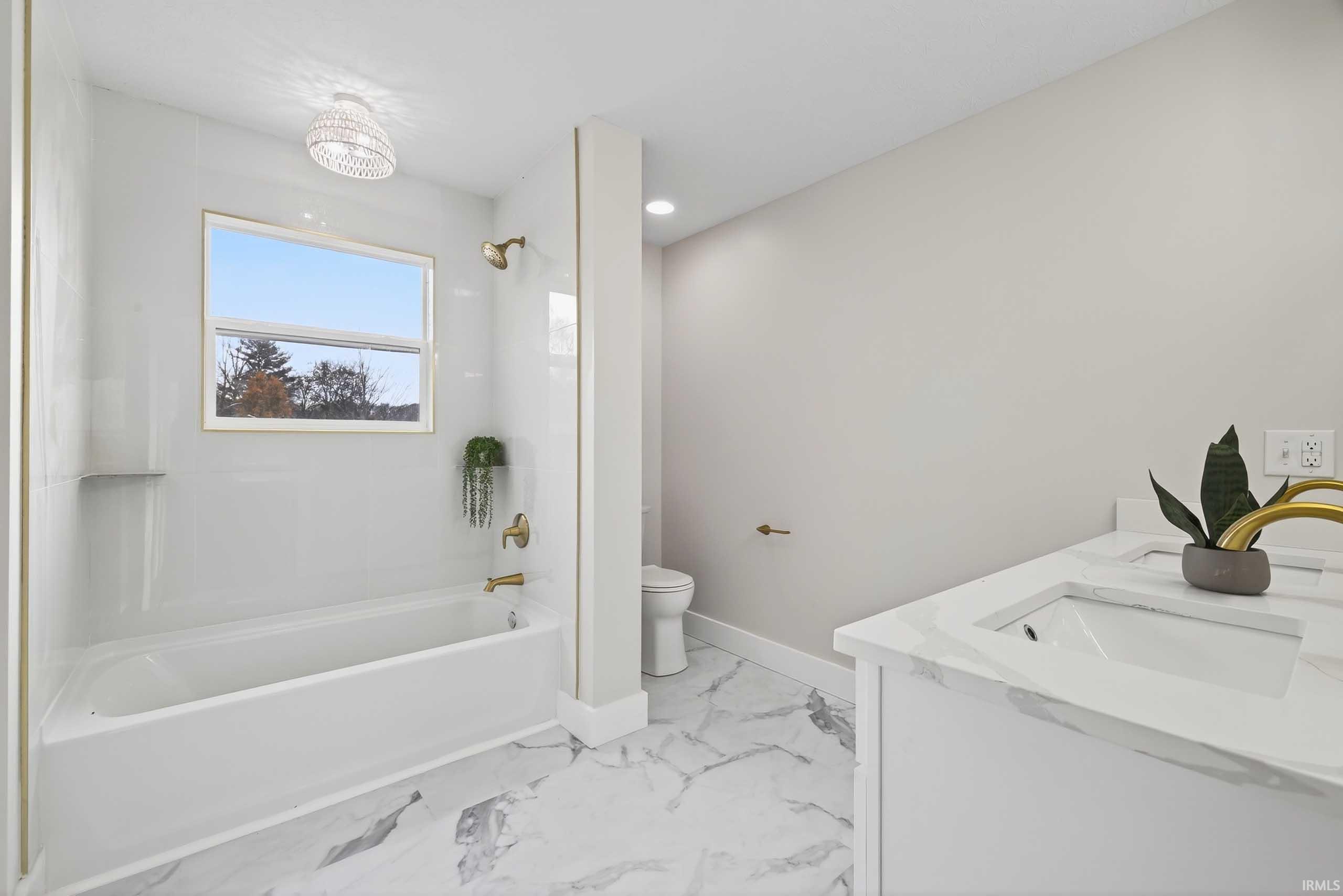 1216 Greer Lane