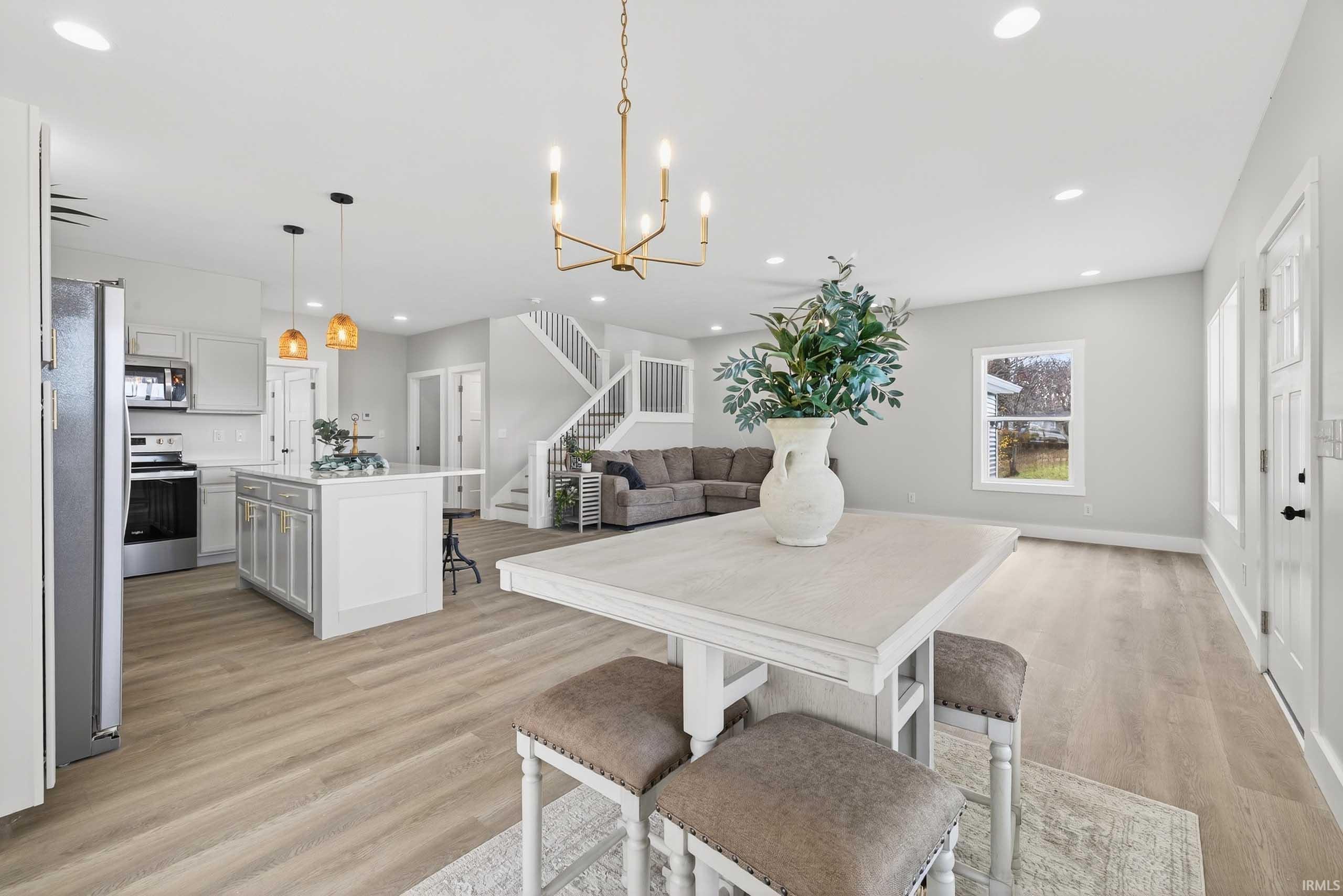 1216 Greer Lane