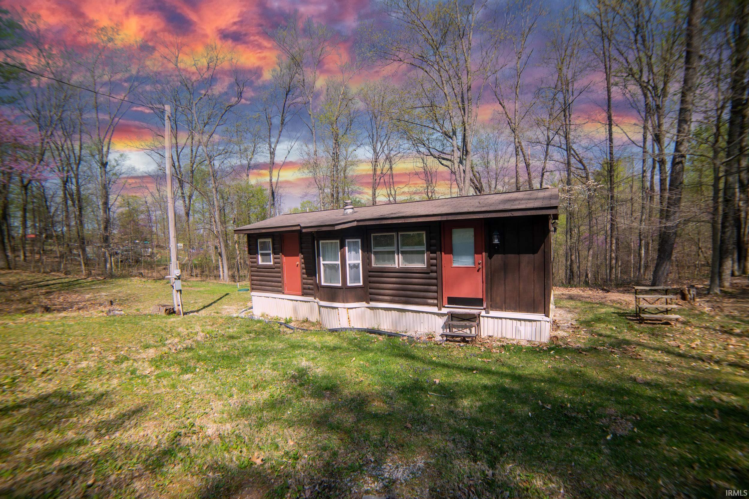 1423 N Lawrence Hollow Drive