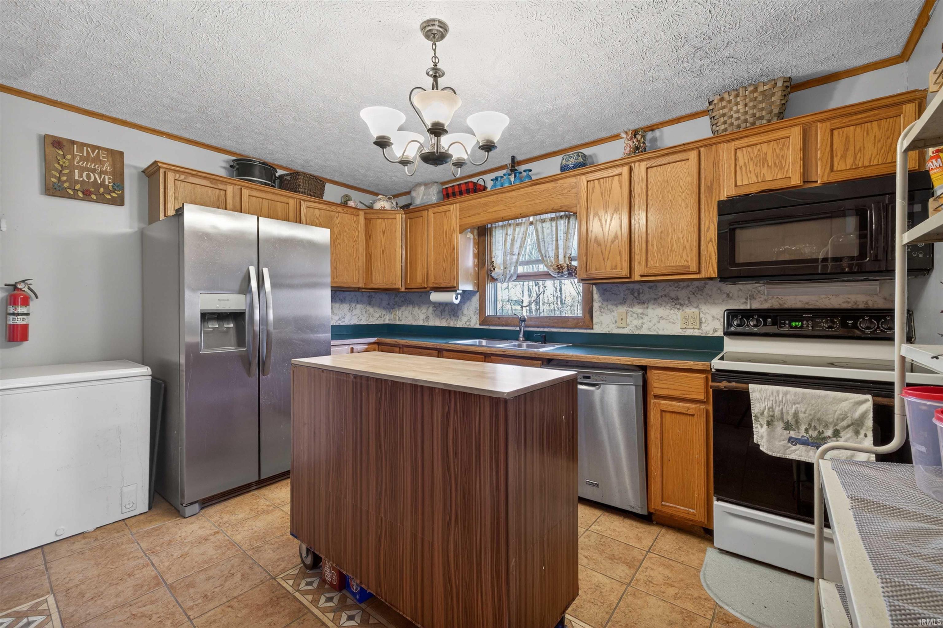 8171 N Co Rd 75 W