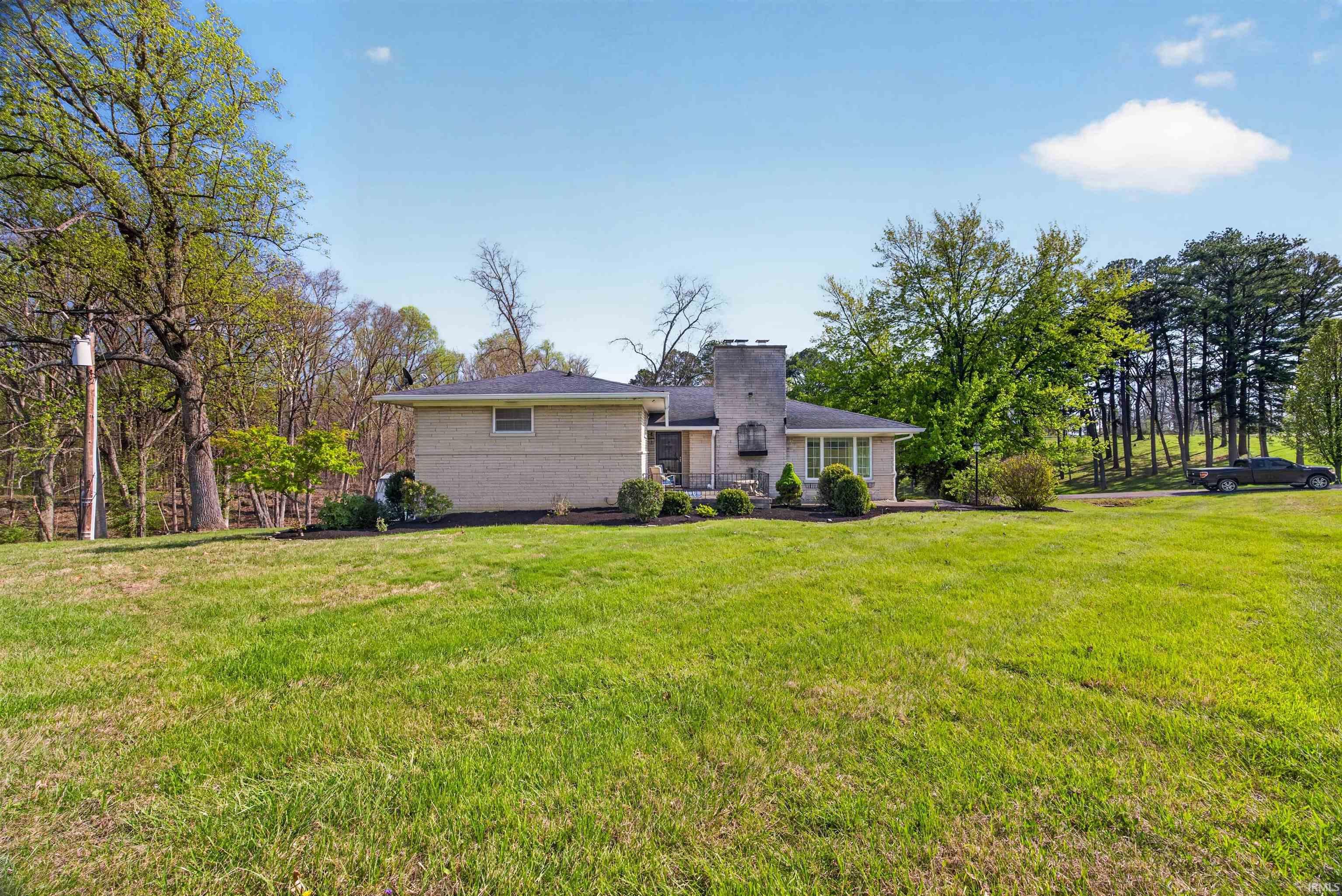 102 Heltonville Road