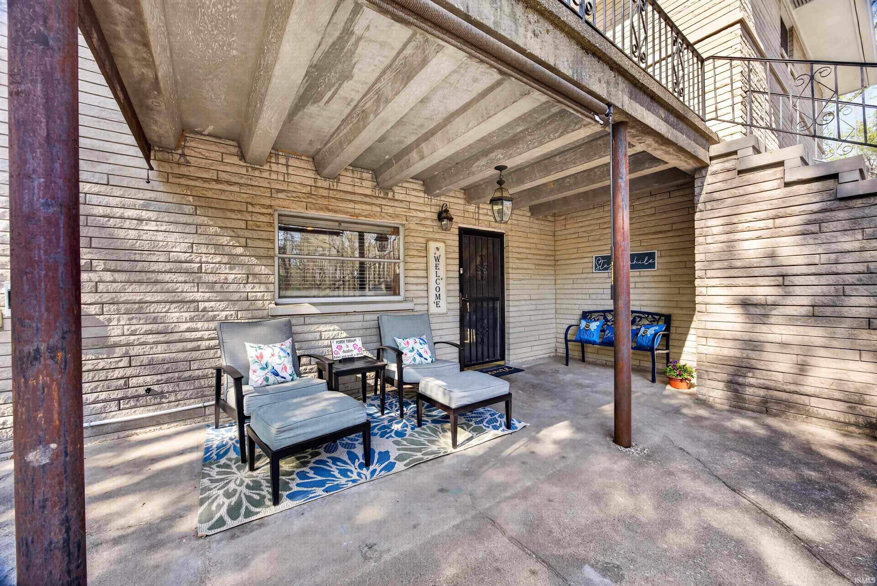 102 Heltonville Road