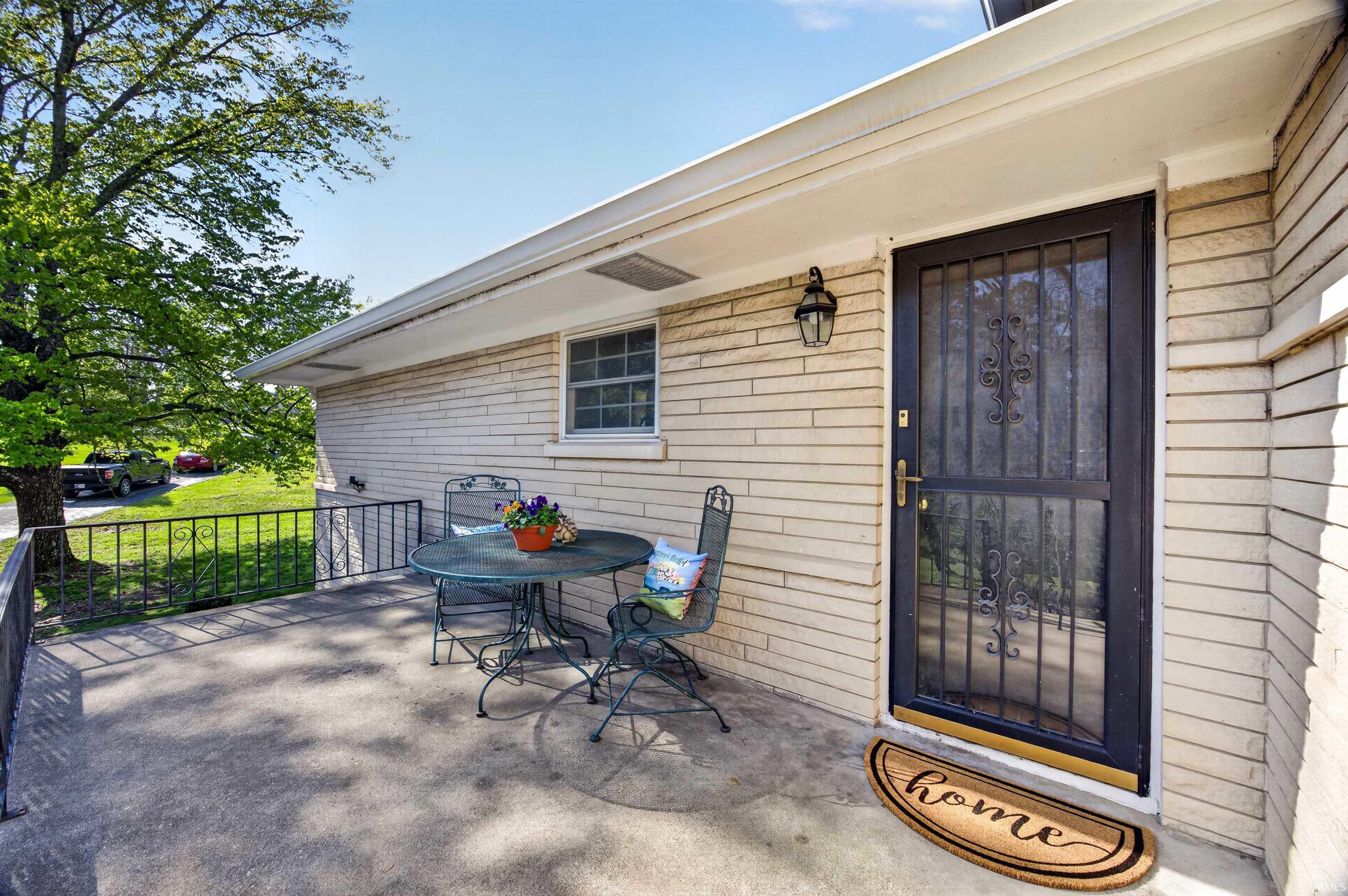 102 Heltonville Road