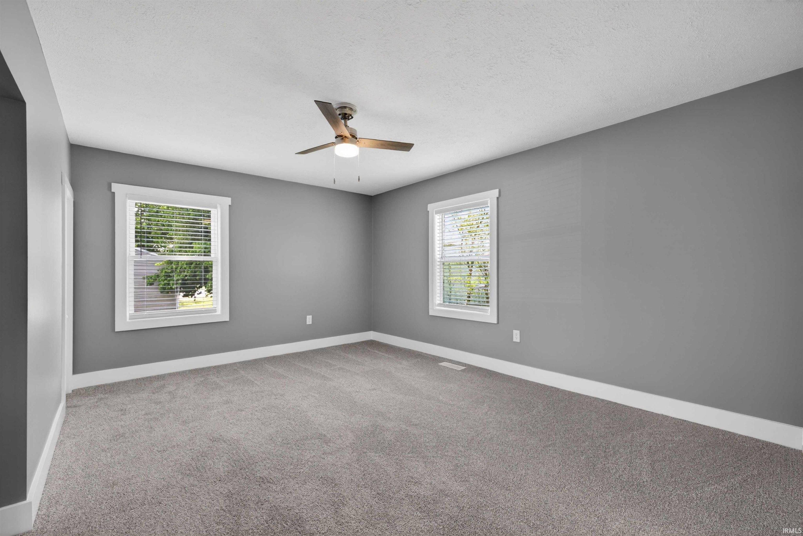 355 S 3rd Street