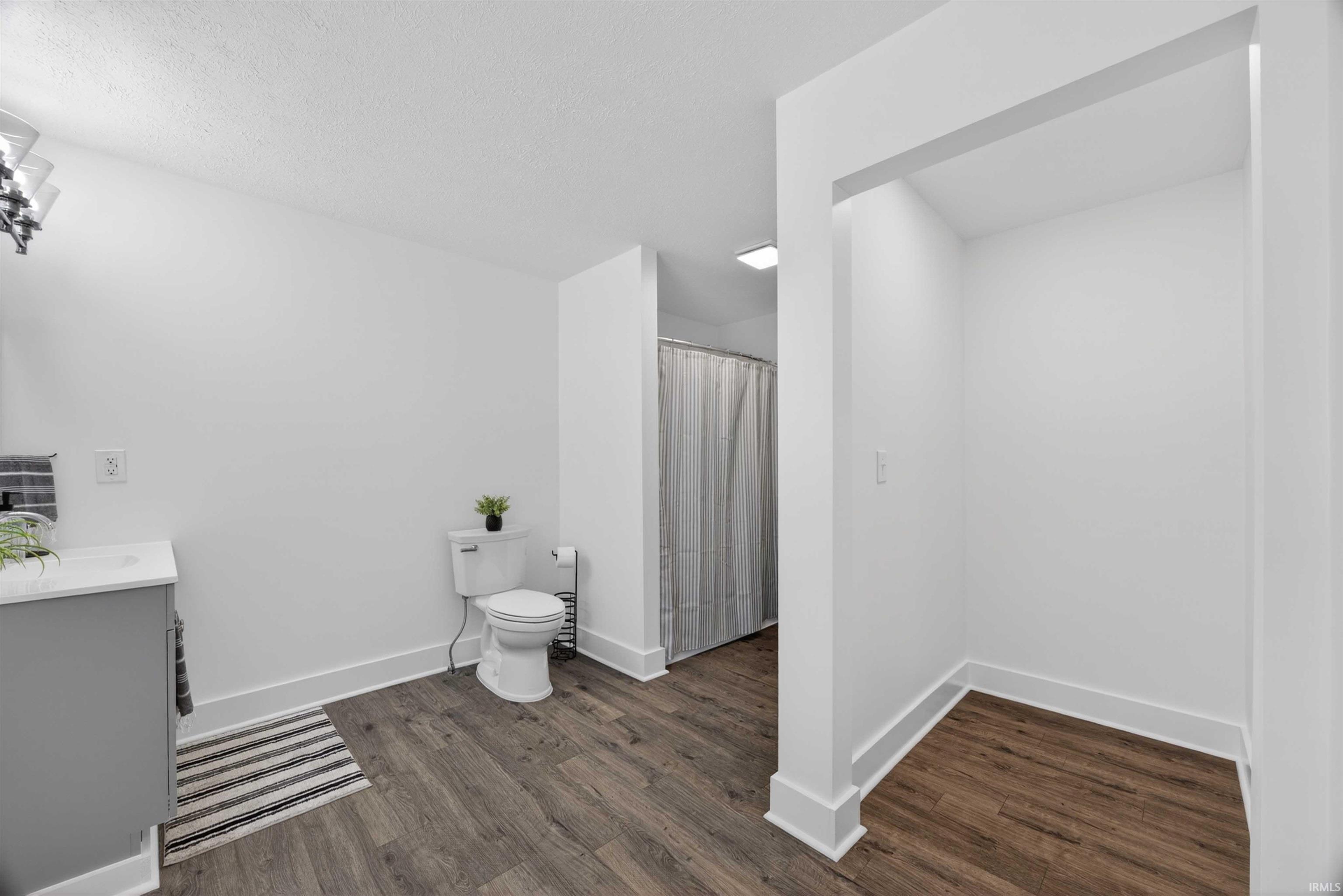 355 S 3rd Street