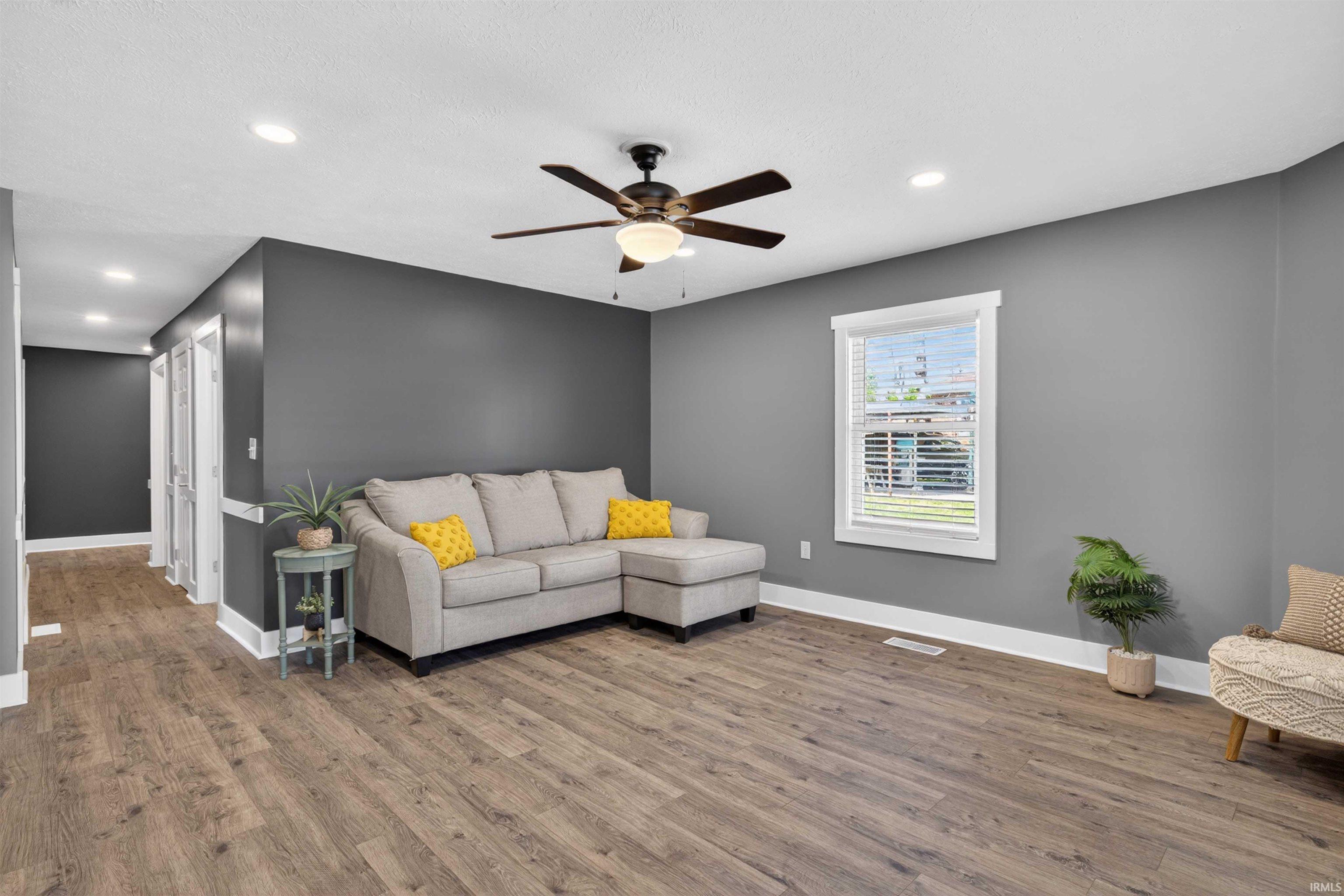 355 S 3rd Street