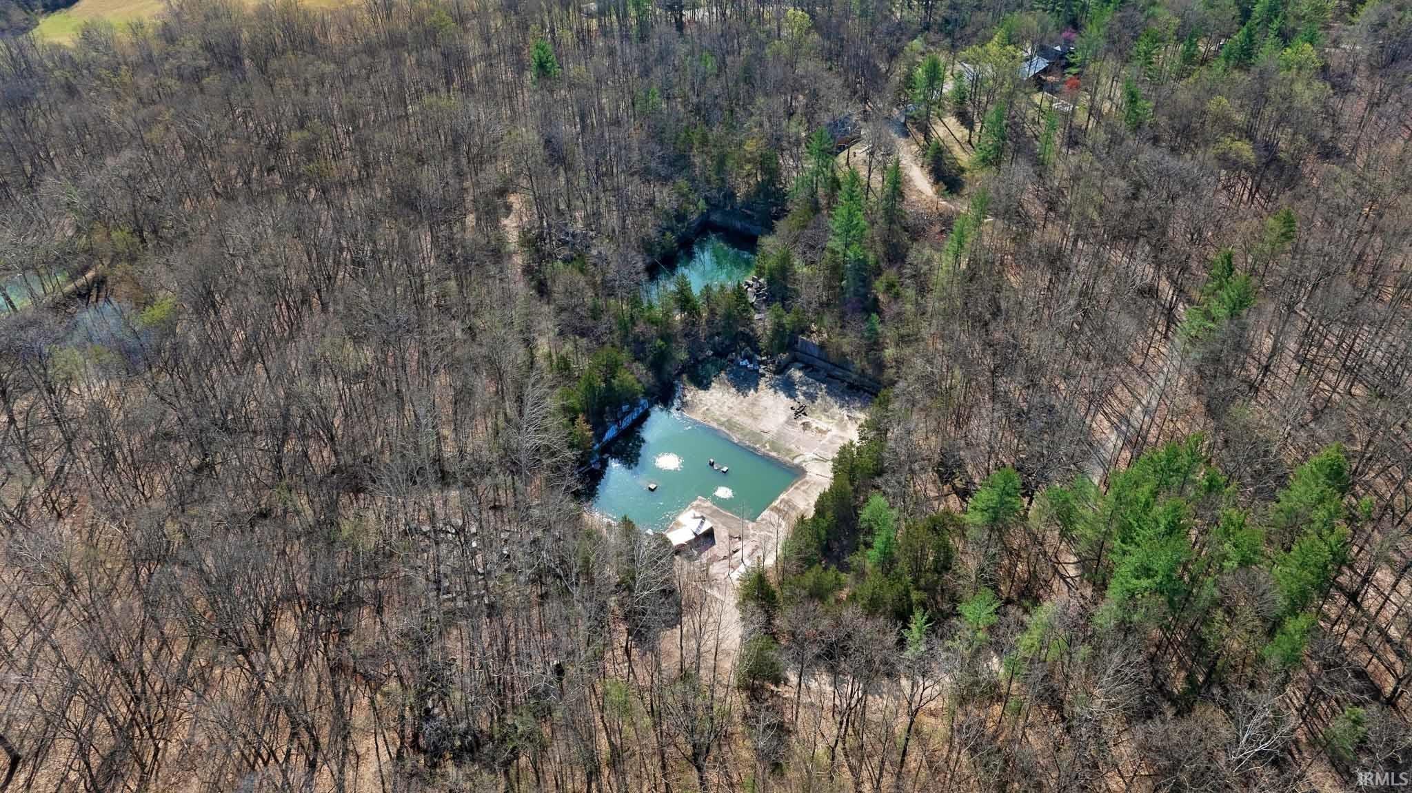 123 Empire Lane