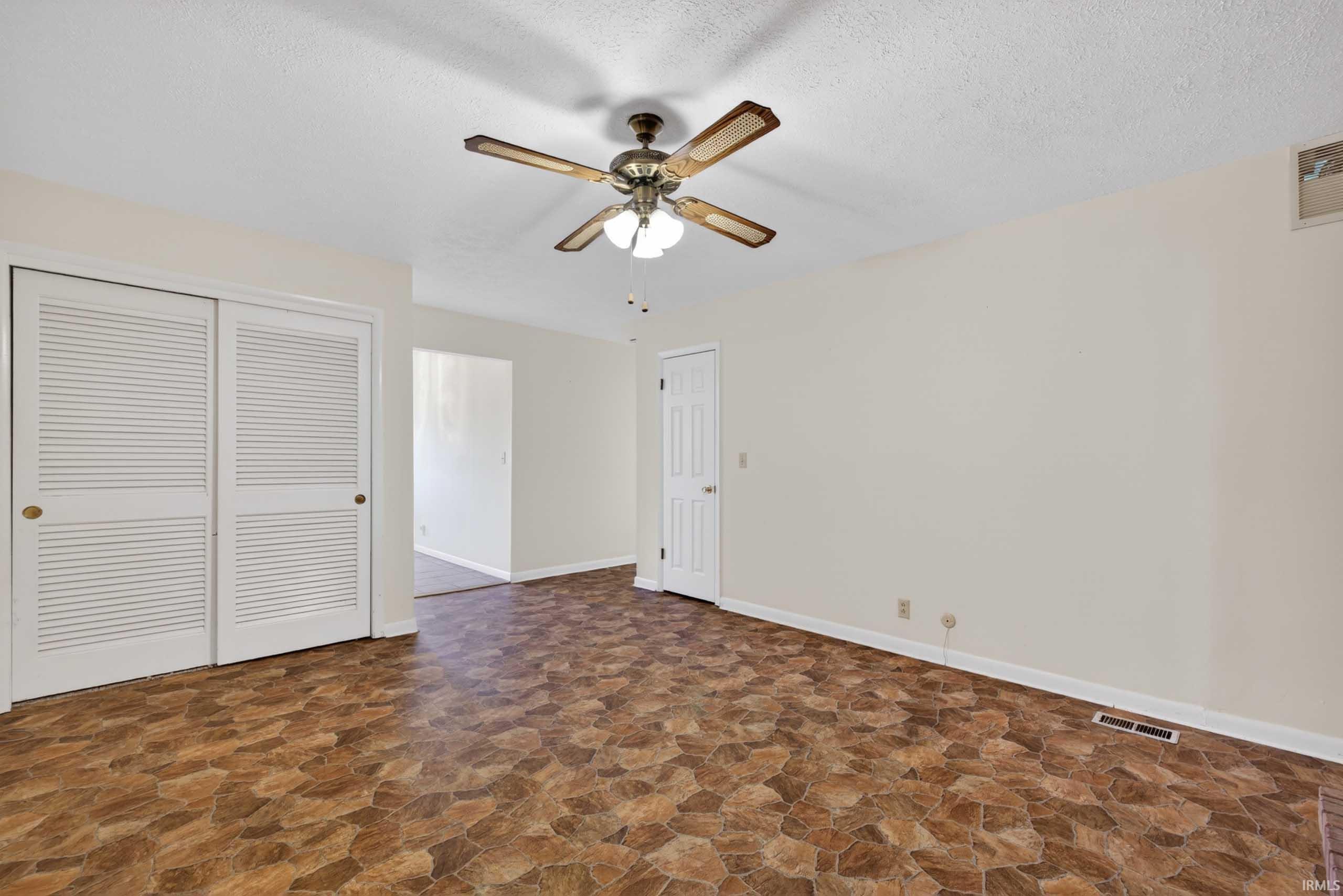 517 W 11th Street