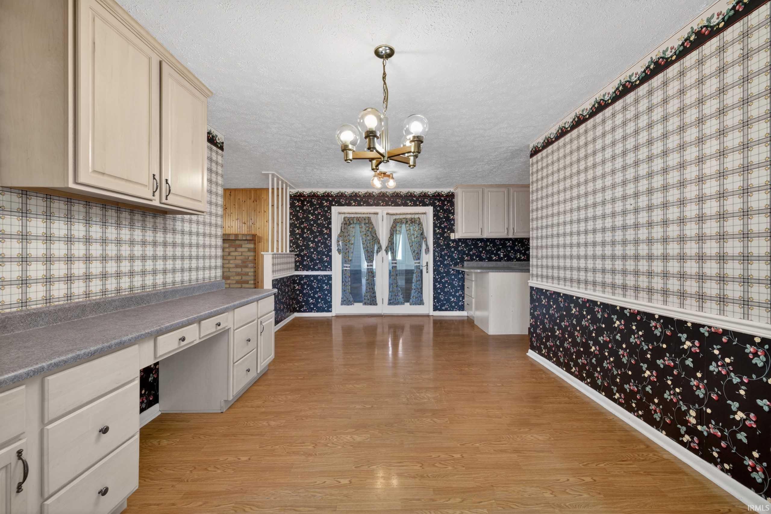 517 W 11th Street