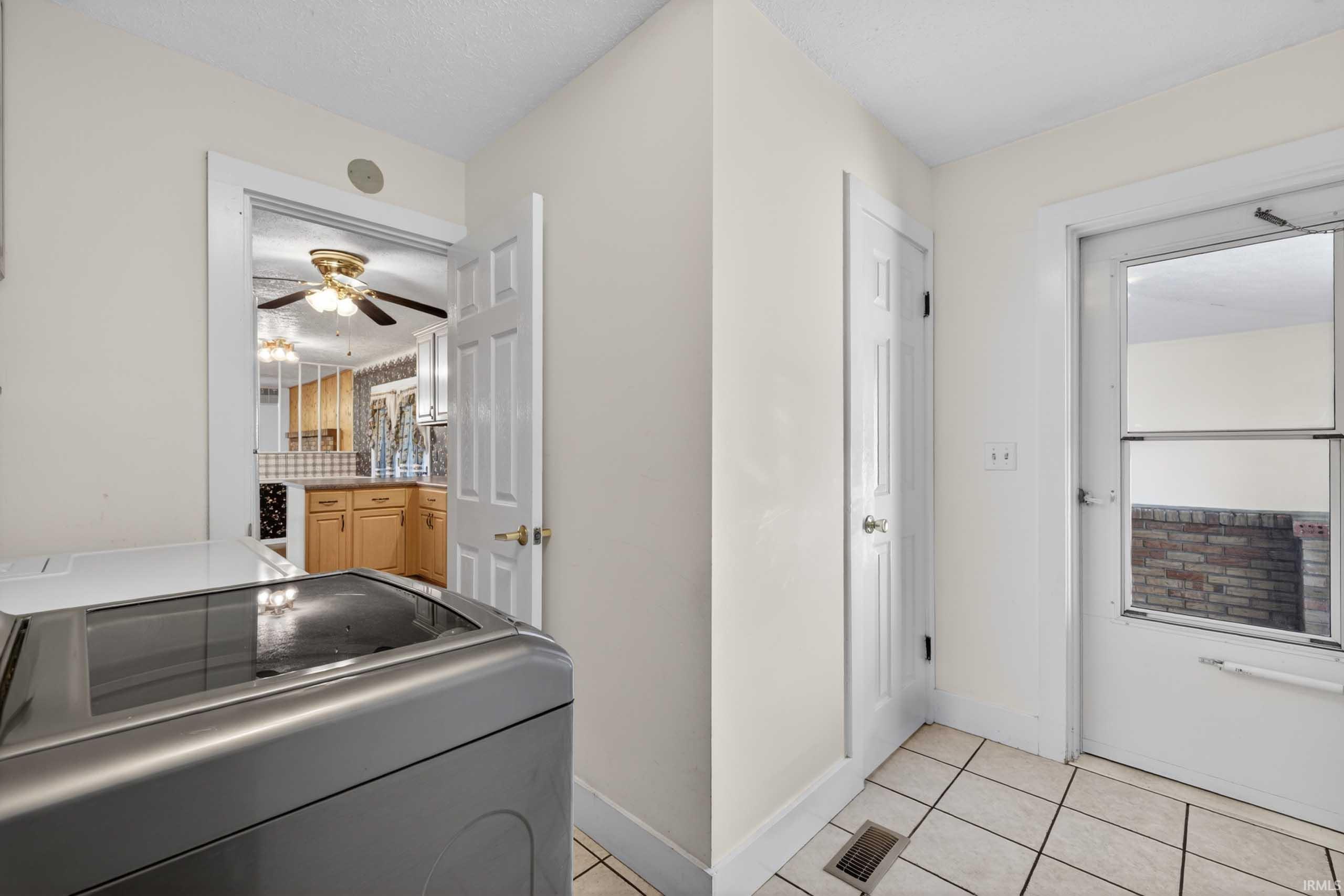 517 W 11th Street