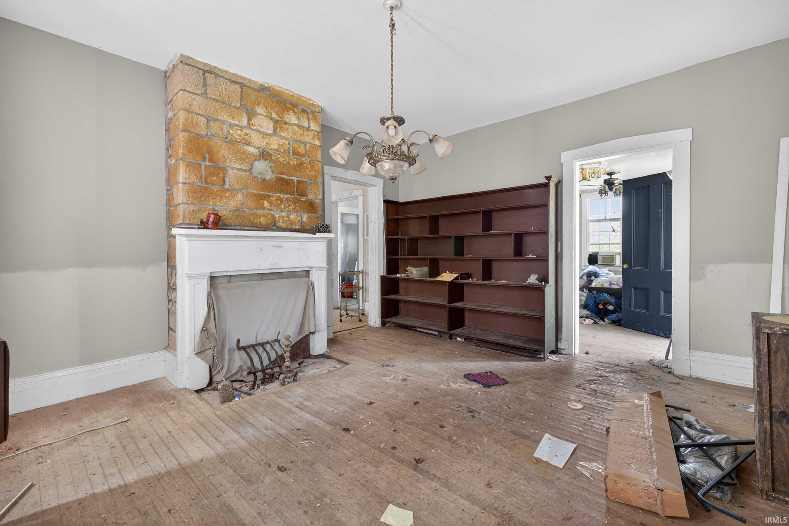 595 Sunny Acres Lane