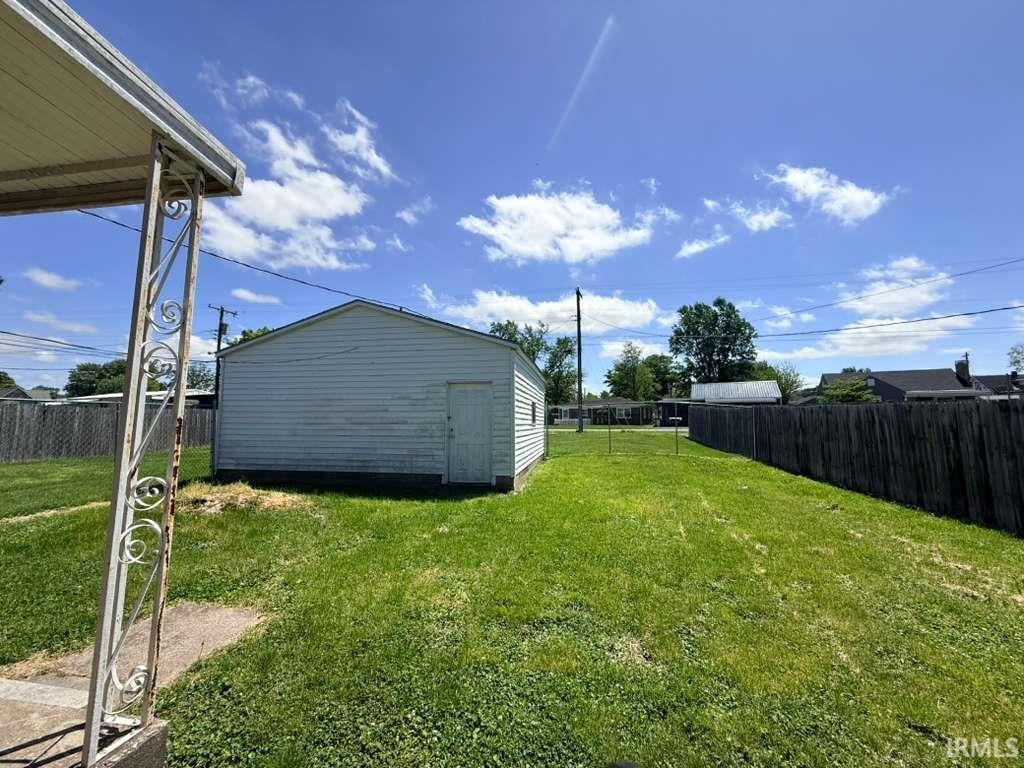 844 W Frank Street