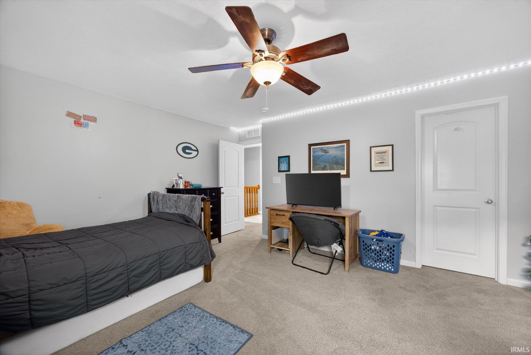5484 W Hoge Drive