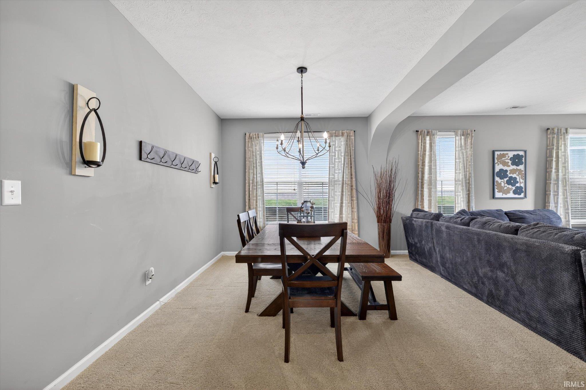 5484 W Hoge Drive