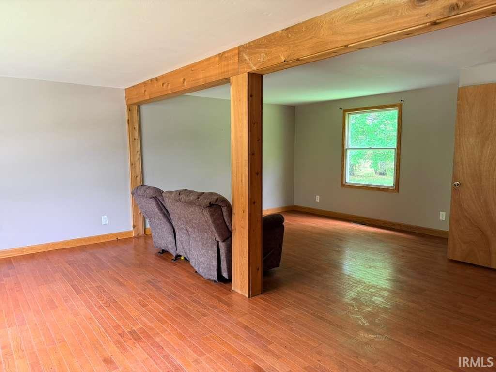 330 Burton Lane